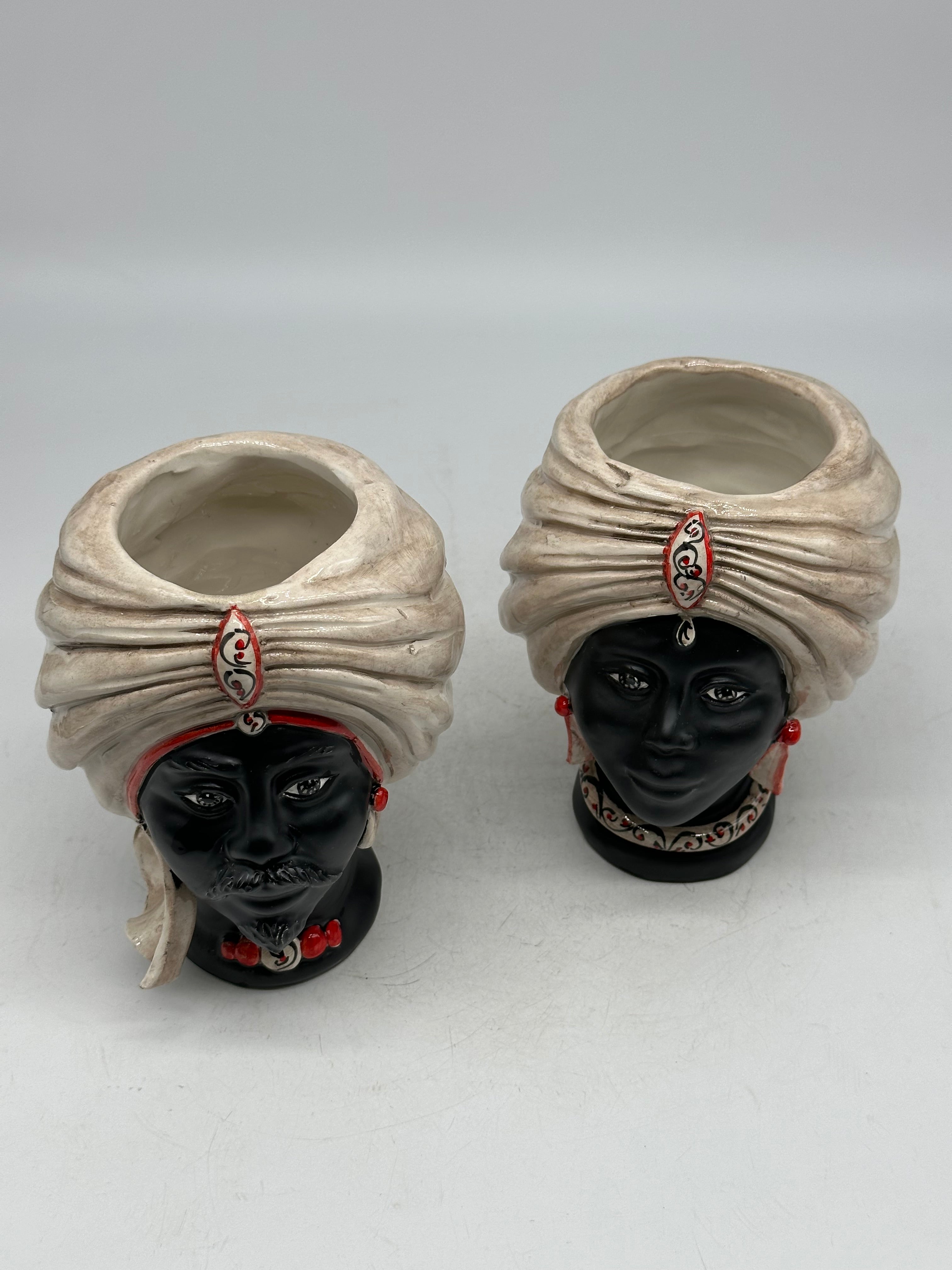 FINE SERIE - Coppia Teste di Moro Atena MINI Ceramica Caltagirone cm H.15 L.11 Artigianale Ecru Opaco Rosso - TESTE