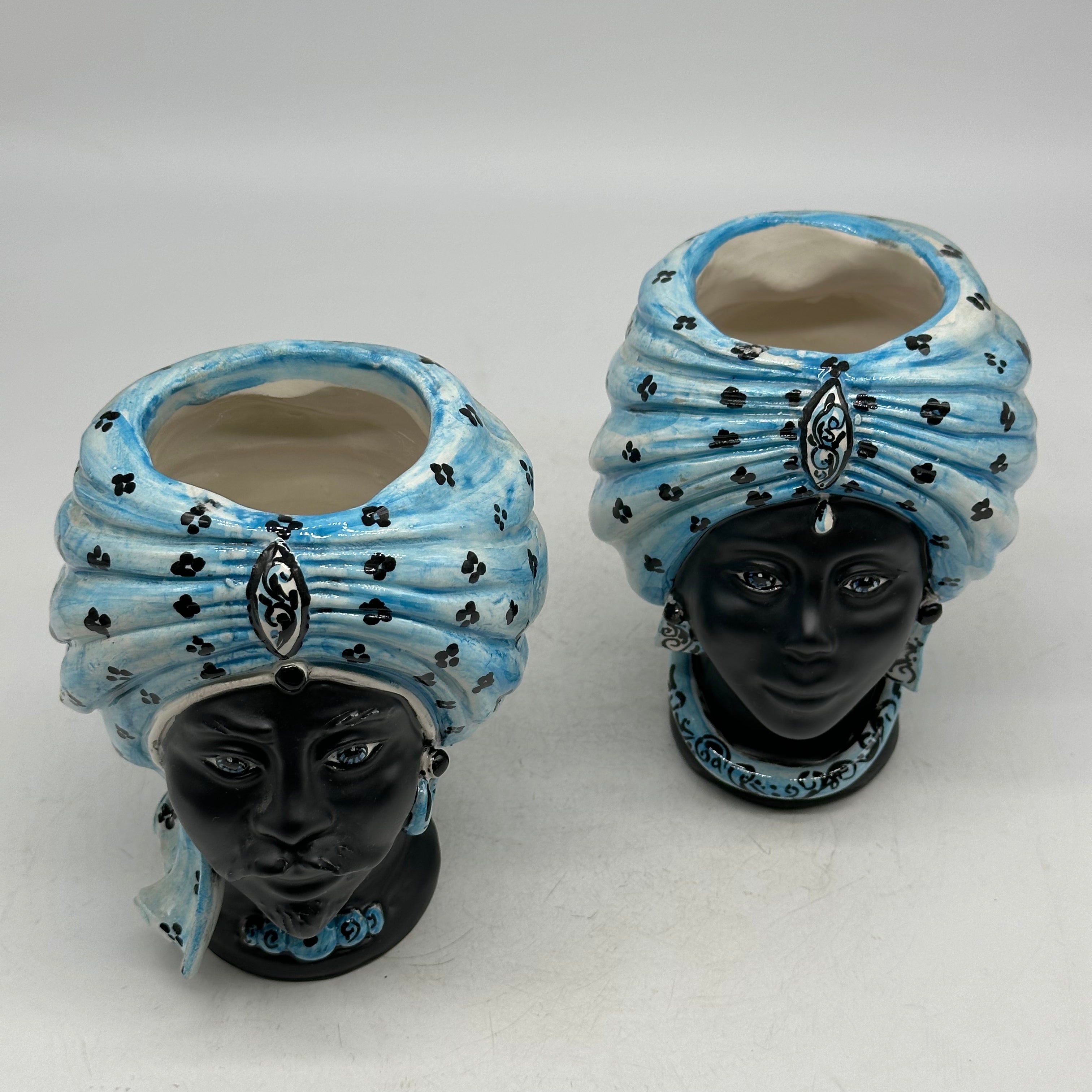 FINE SERIE - Coppia Teste di Moro Atena MINI Ceramica Caltagirone cm H.15 L.11 Artigianale Celeste Nero Opaco - TESTE