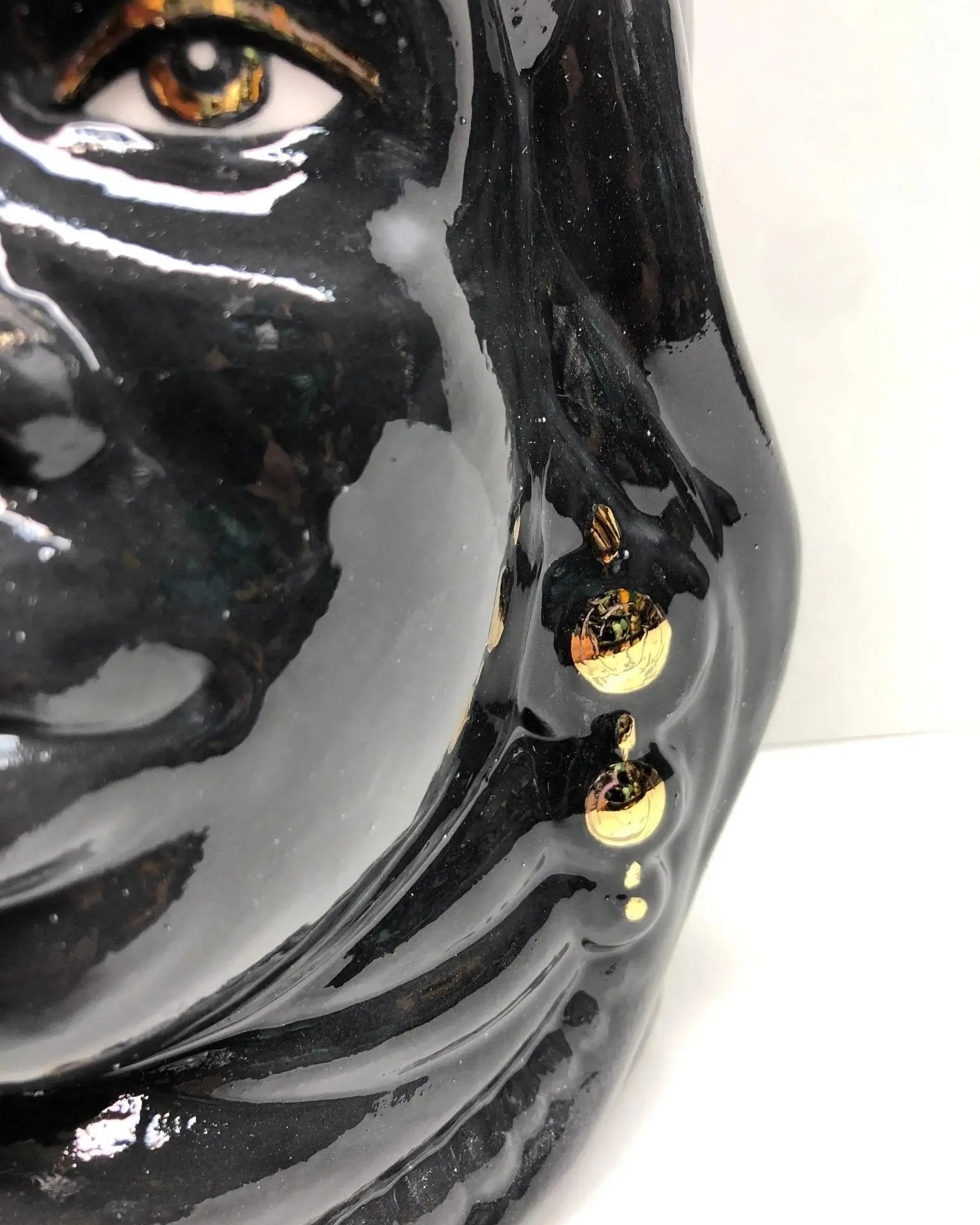 FINE SERIE - Testa di Moro Afro Donna Ceramica Caltagirone cm H.25 L.17 Artigianale Nero dettagli Oro - Donna - TESTA