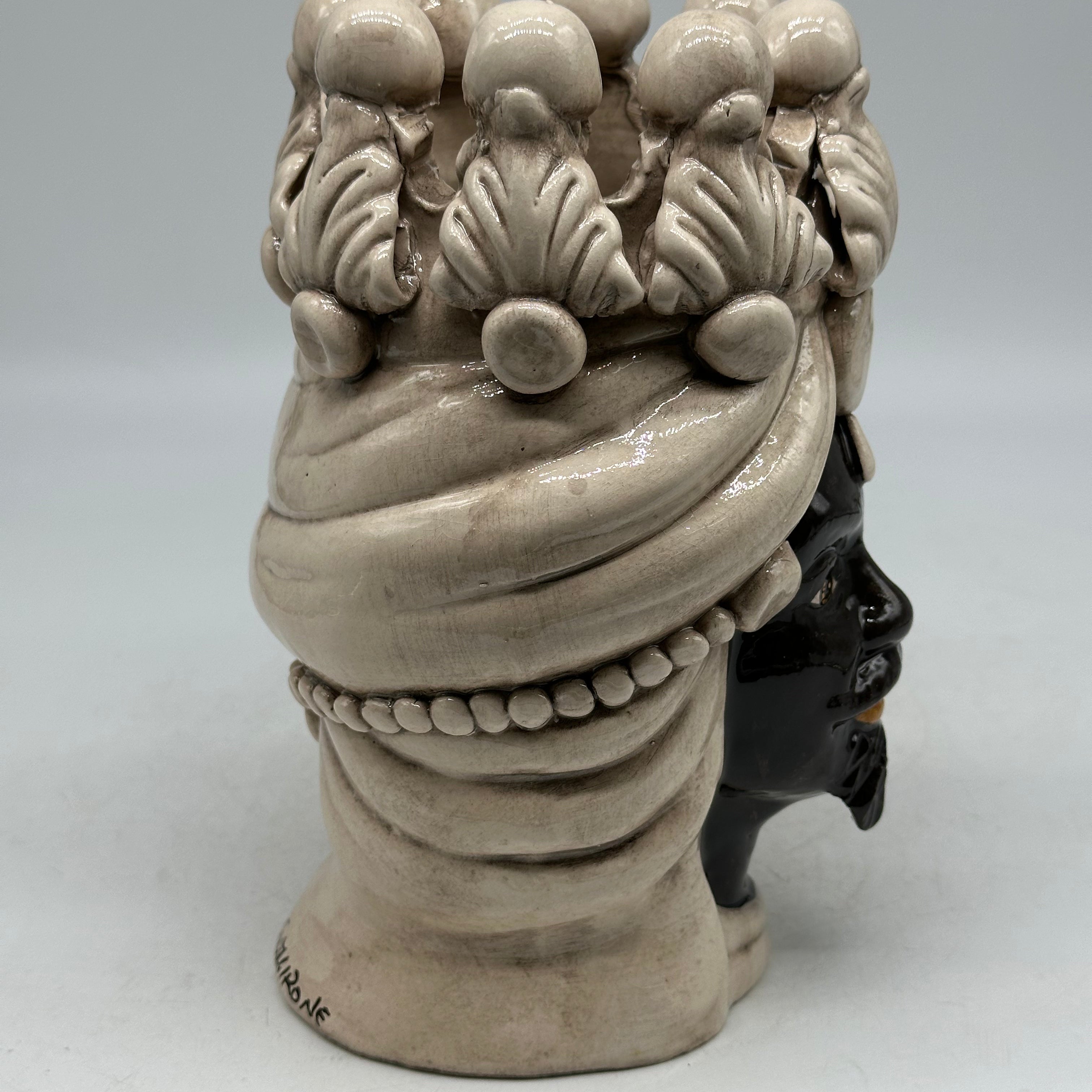 FINE SERIE - Testa di Moro Uomo Corona Sfere Avorio Ceramica Caltagirone cm H.20 L.12 Artigianale - TESTE DI MORO
