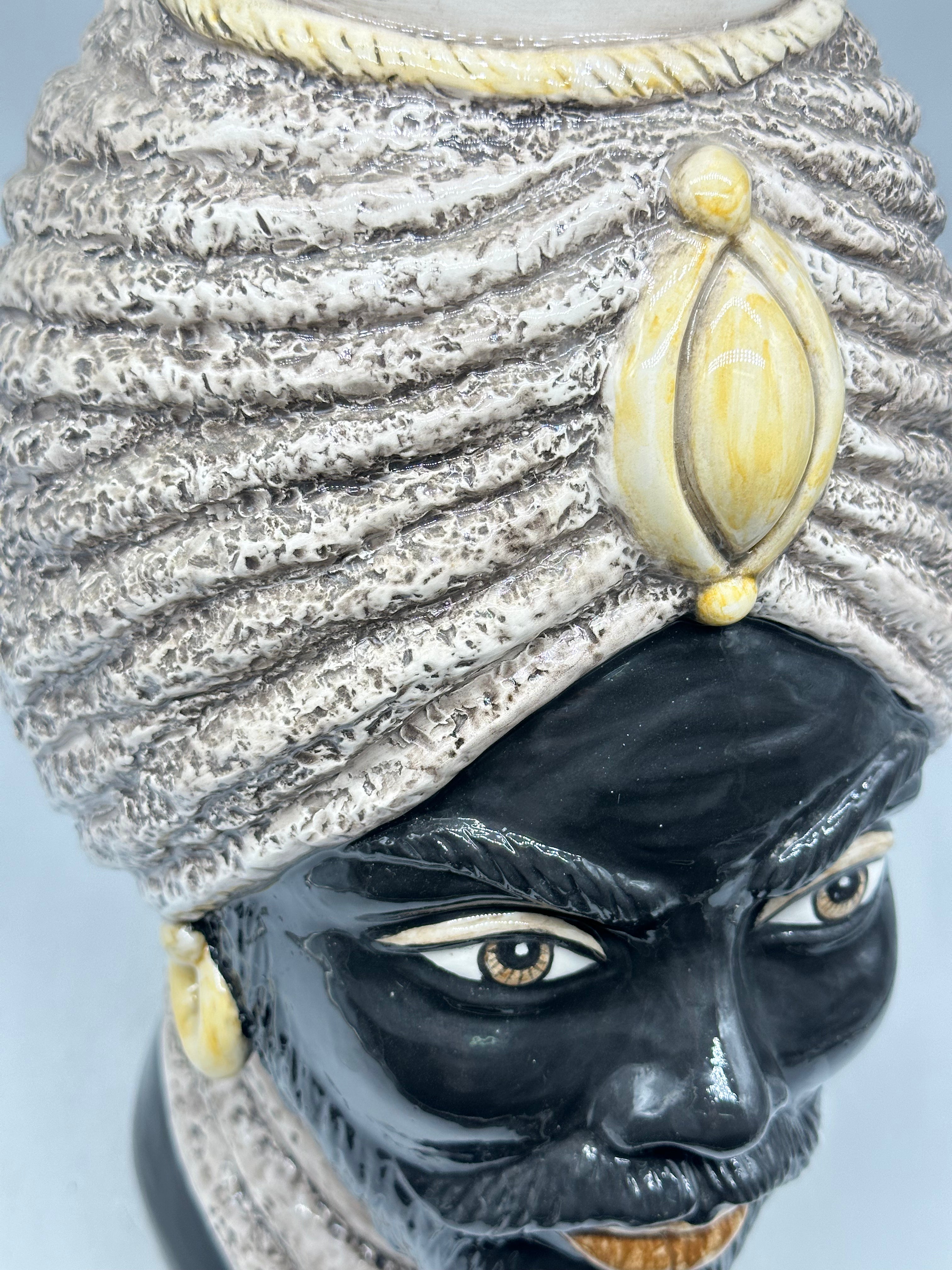 FINE SERIE - Testa di Moro Uomo Demetra Ceramica Caltagirone cm H.40 L.22 Artigianale Écru Giallo - Uomo - TESTE DI MORO