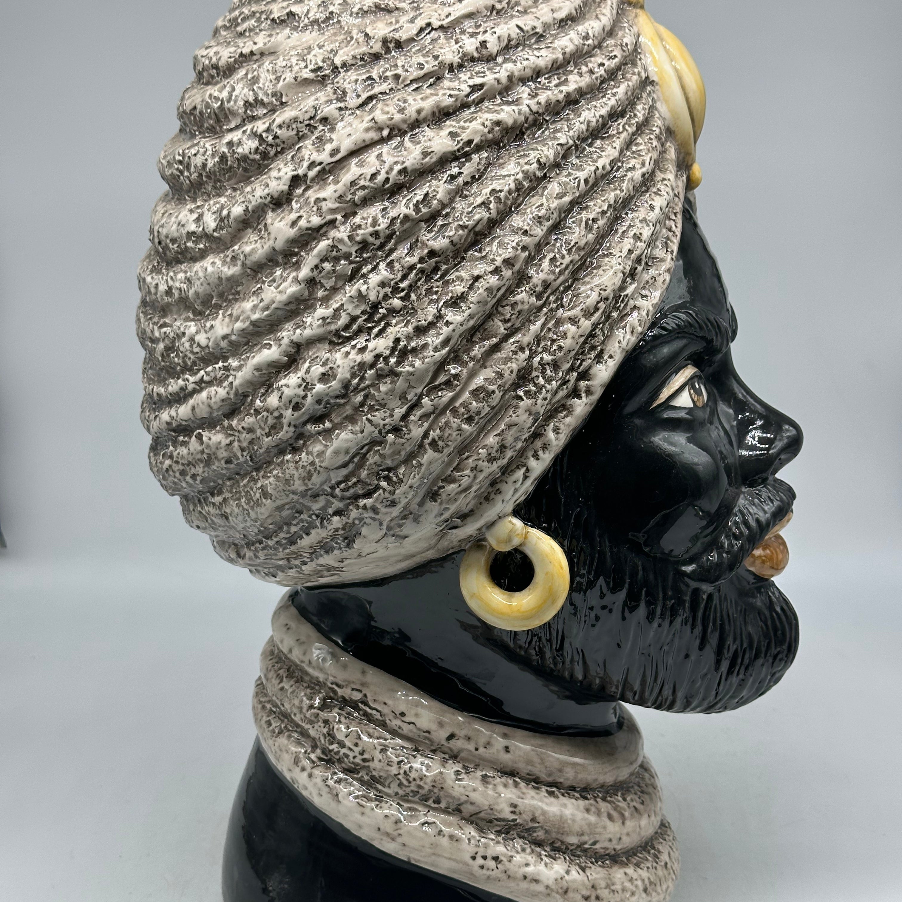 FINE SERIE - Testa di Moro Uomo Demetra Ceramica Caltagirone cm H.40 L.22 Artigianale Écru Giallo - Uomo - TESTE DI MORO