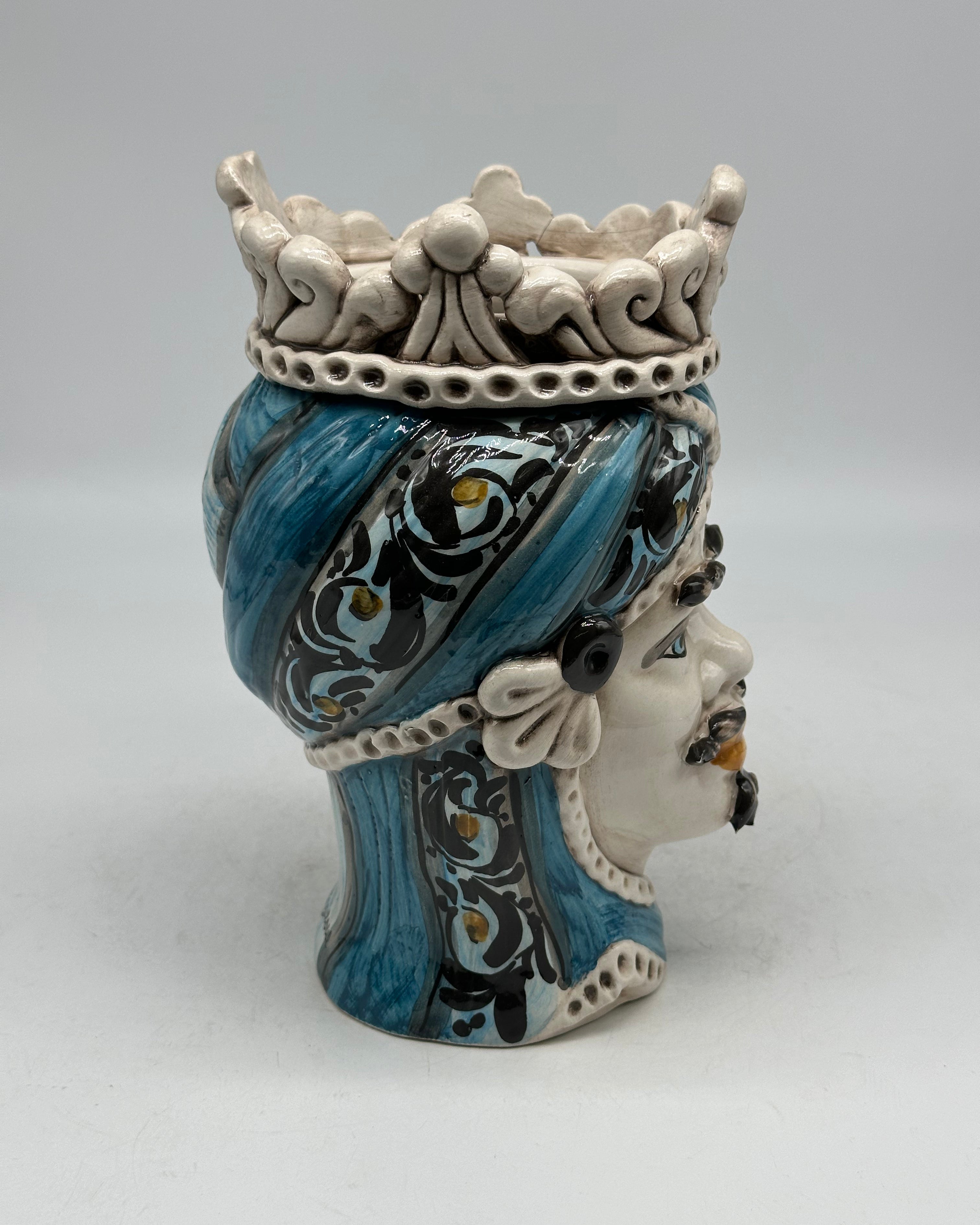FINE SERIE - Testa di Moro Uomo Moresca Ceramica Caltagirone cm H.22 L.13 Artigianale Decorazione 2020 Blu - Re Bianco