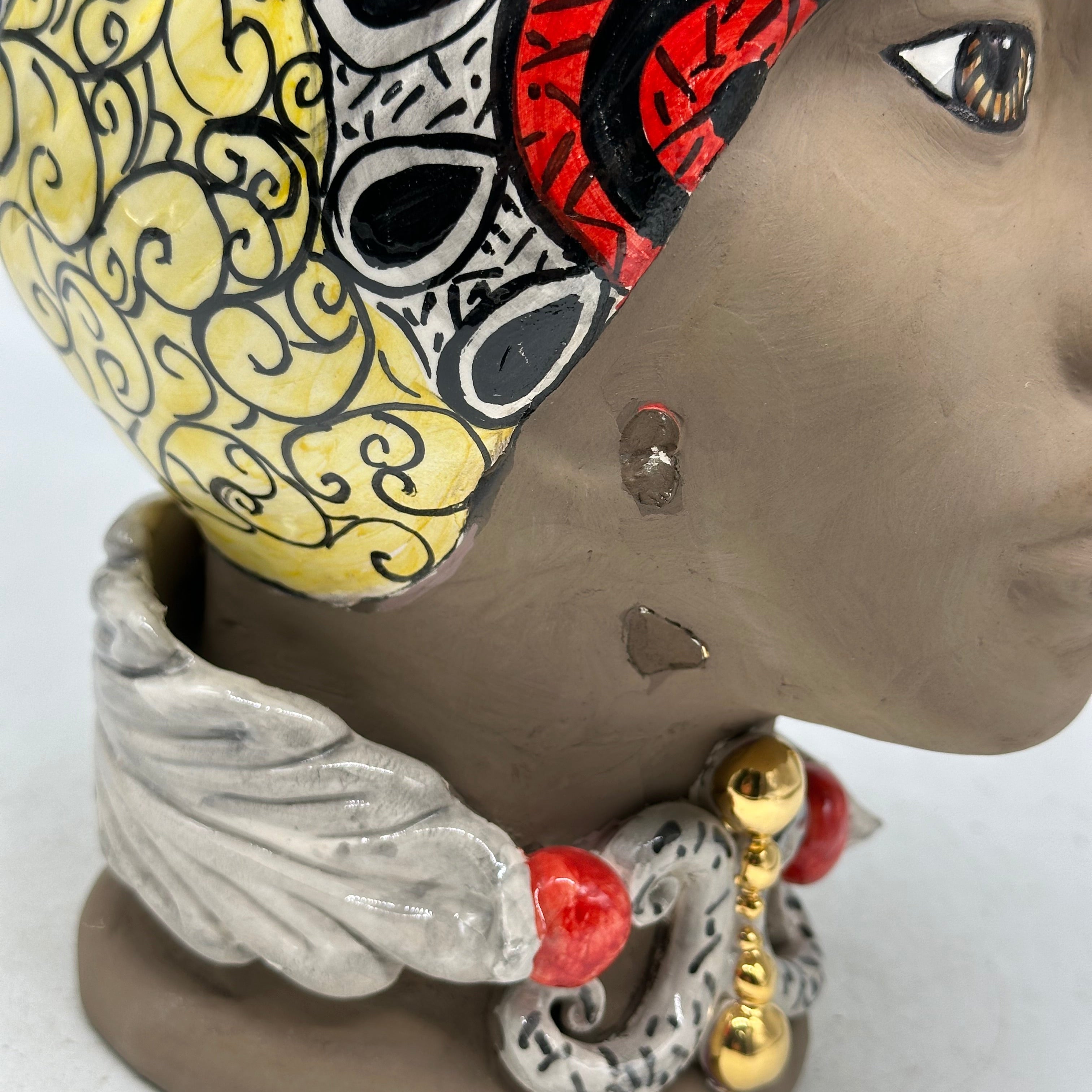 FINE SERIE - Teste di Moro Diana Ceramica Caltagirone cm H.30 L.20 Artigianale Écru Oro Sfere Fango - TESTE DI MORO