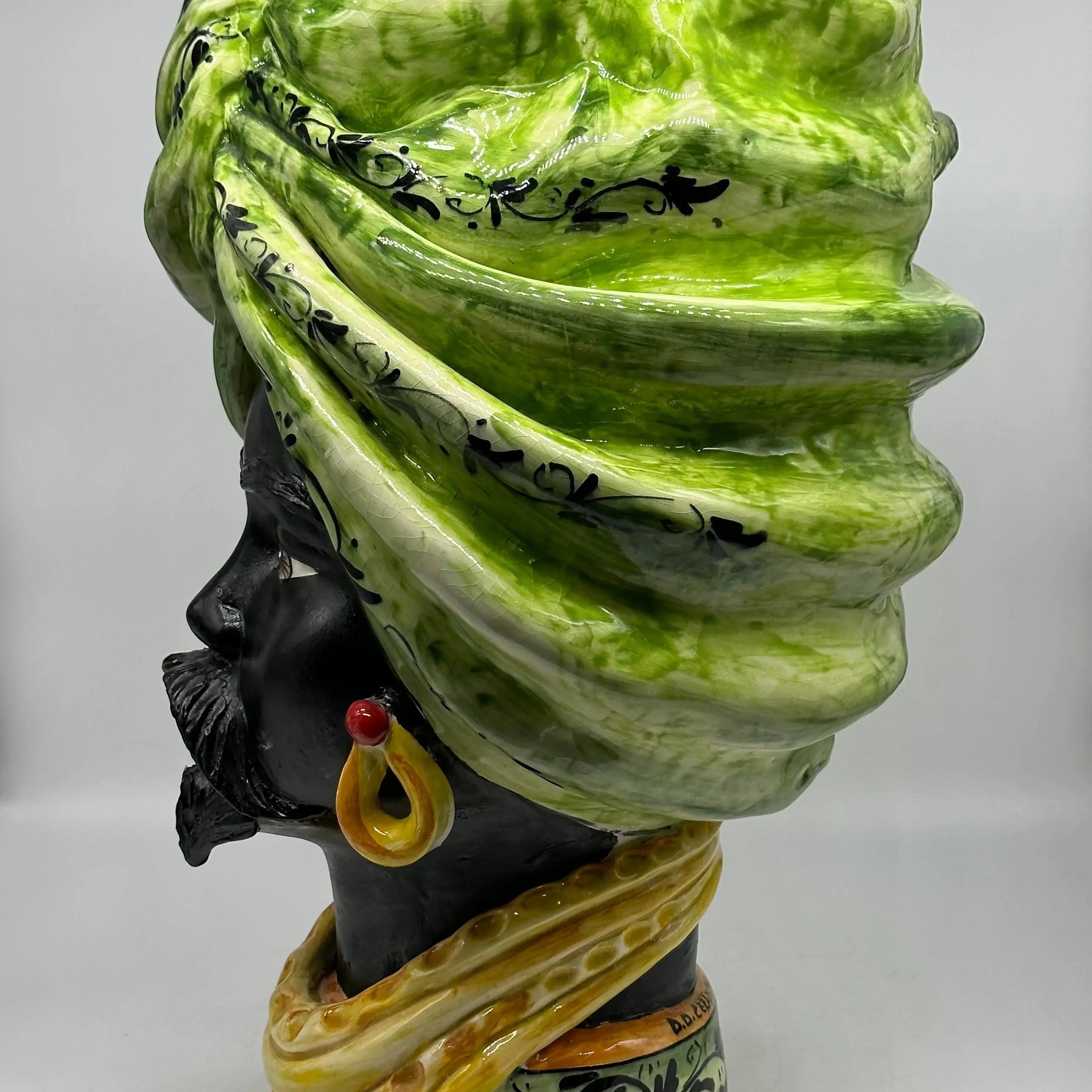 FINE SERIE - Teste di Moro Zeus Ceramica Caltagirone cm H.45 L.28 Artigianale Verde Nero DD CERAMICHE SICILIANE
