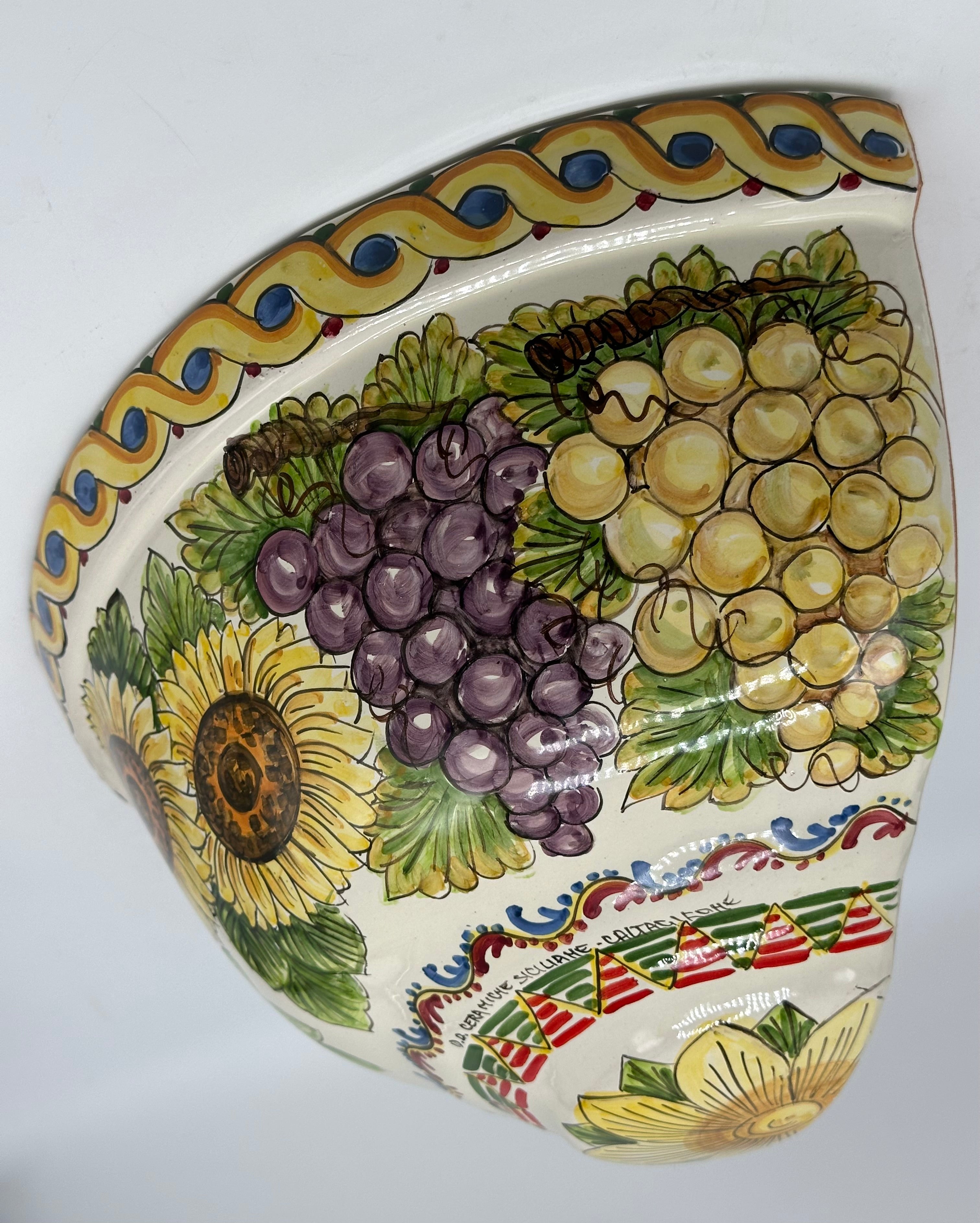 Gerla Fioriera da Muro cm H.32 L.20 Ceramica Caltagirone decorata a mano V.1 - MADE IN SICILY