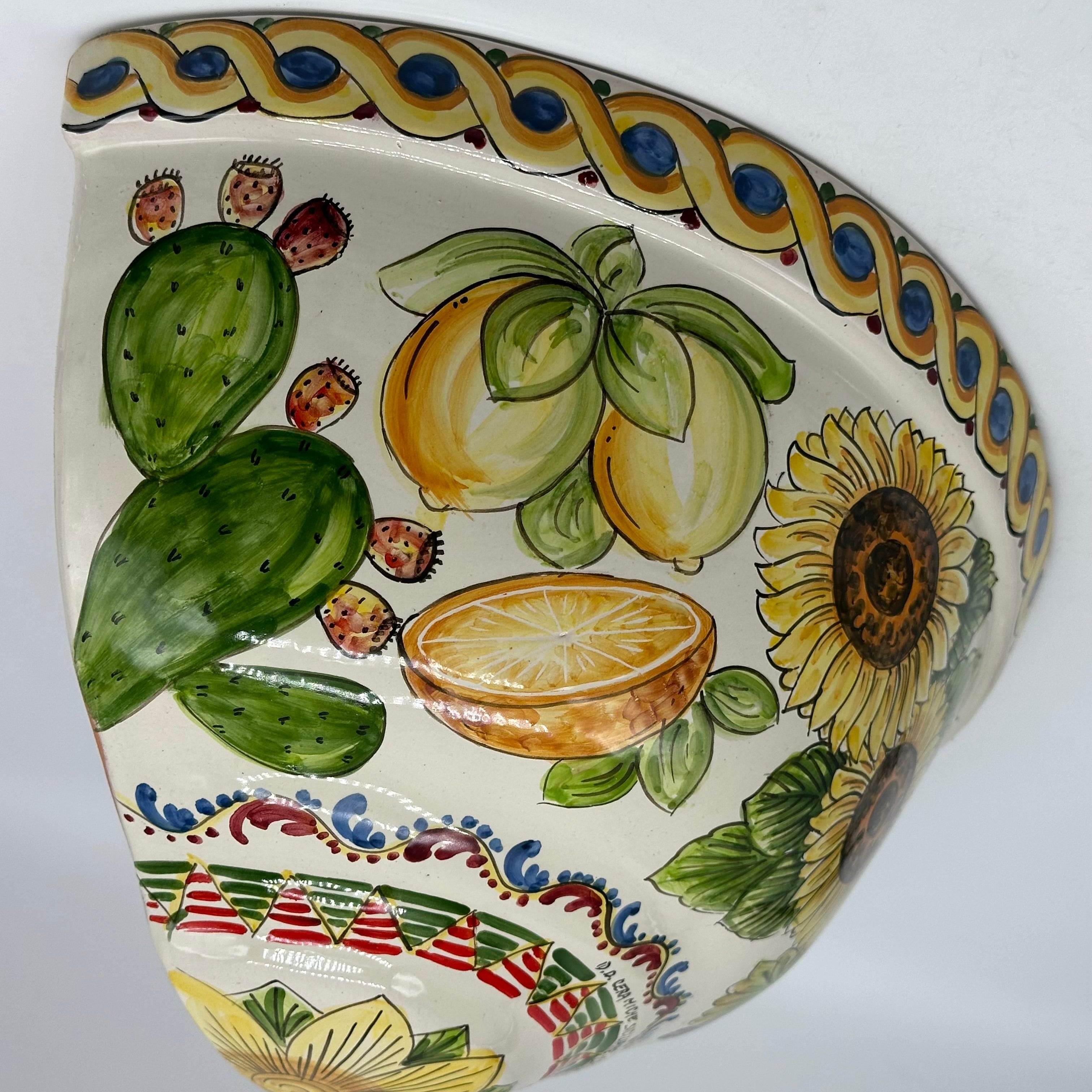 Gerla Fioriera da Muro cm H.32 L.20 Ceramica Caltagirone decorata a mano V.1 - MADE IN SICILY