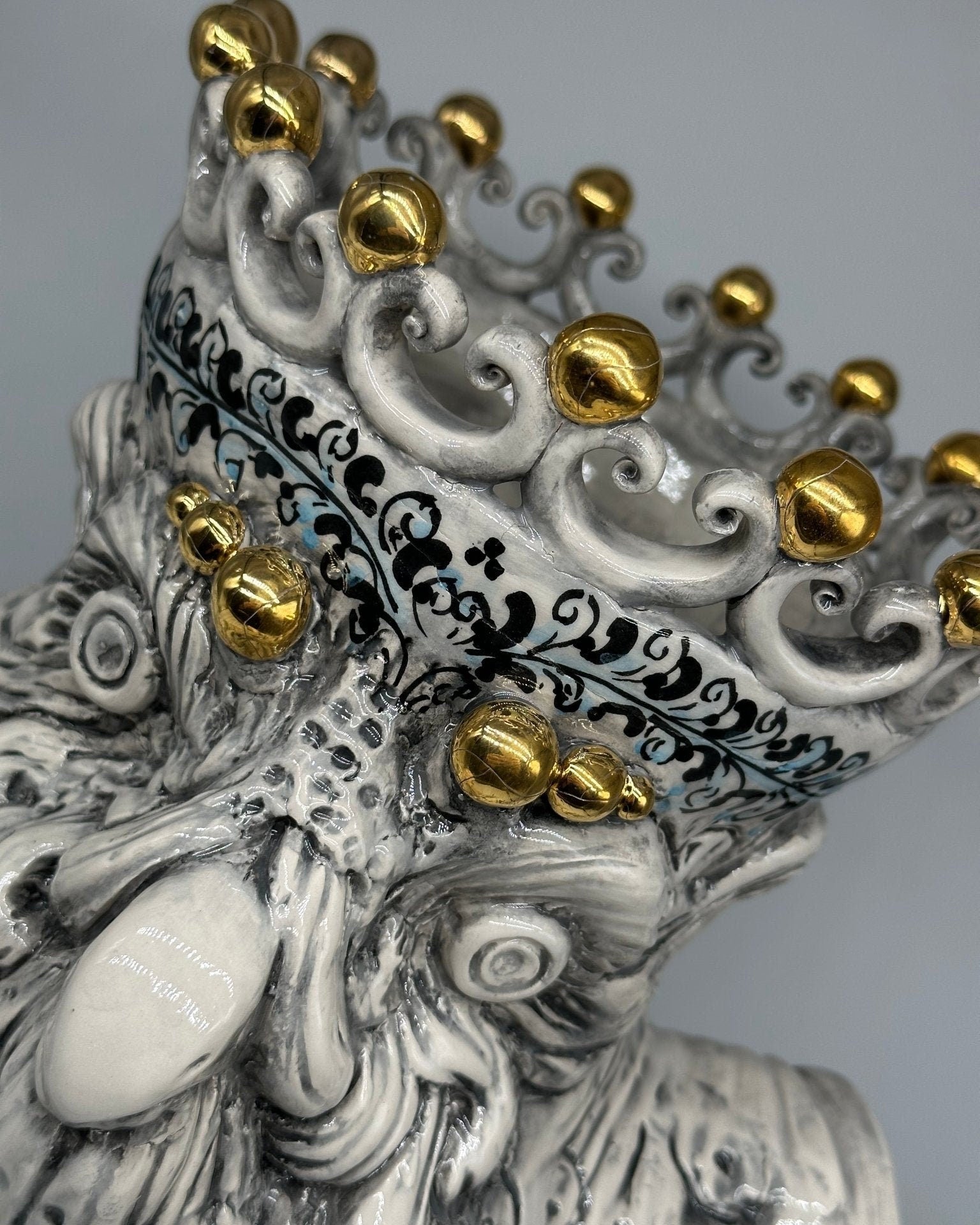 Gufo Portafortuna Ceramica Caltagirone cm H.46 L.30 Artigianale Decorato - DD CERAMICHE SICILIANE