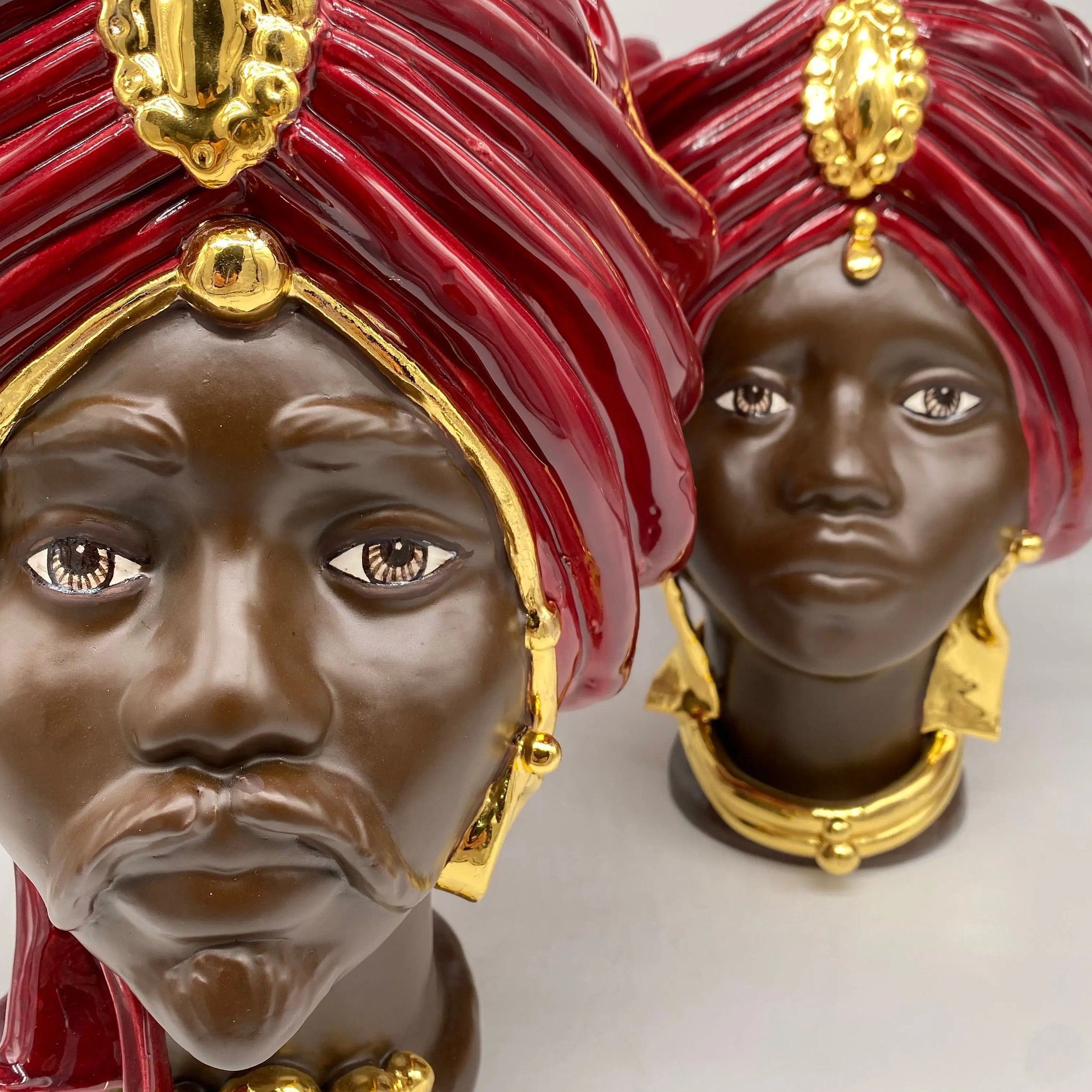 Teste di Moro Atena Ceramica Caltagirone cm H.30 L.23 Artigianale Bordeaux Marrone Oro DD CERAMICHE SICILIANE