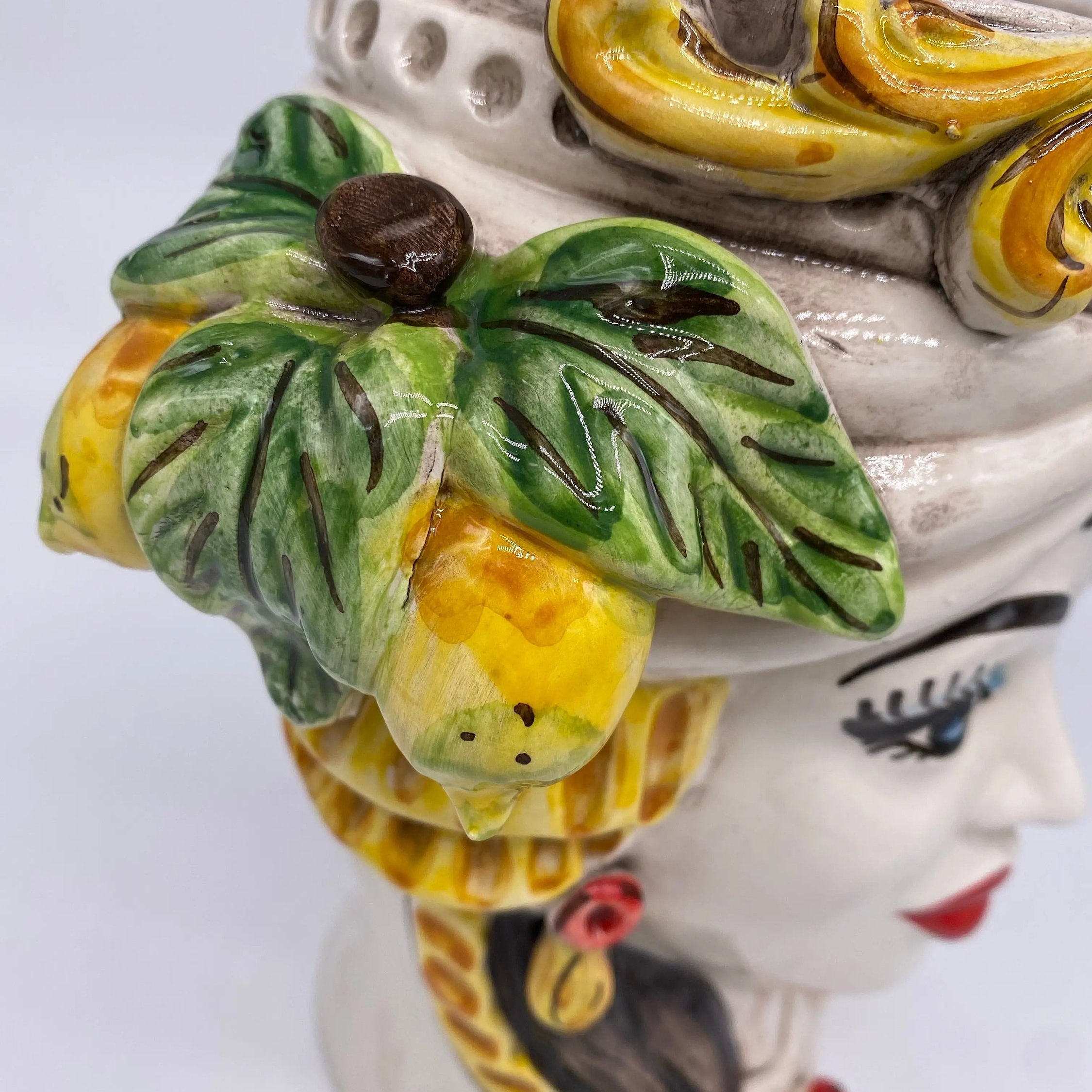 Teste di Moro Classica Ceramica Caltagirone cm H.27 L.20 Artigianale Pasta Bianca DD CERAMICHE SICILIANE