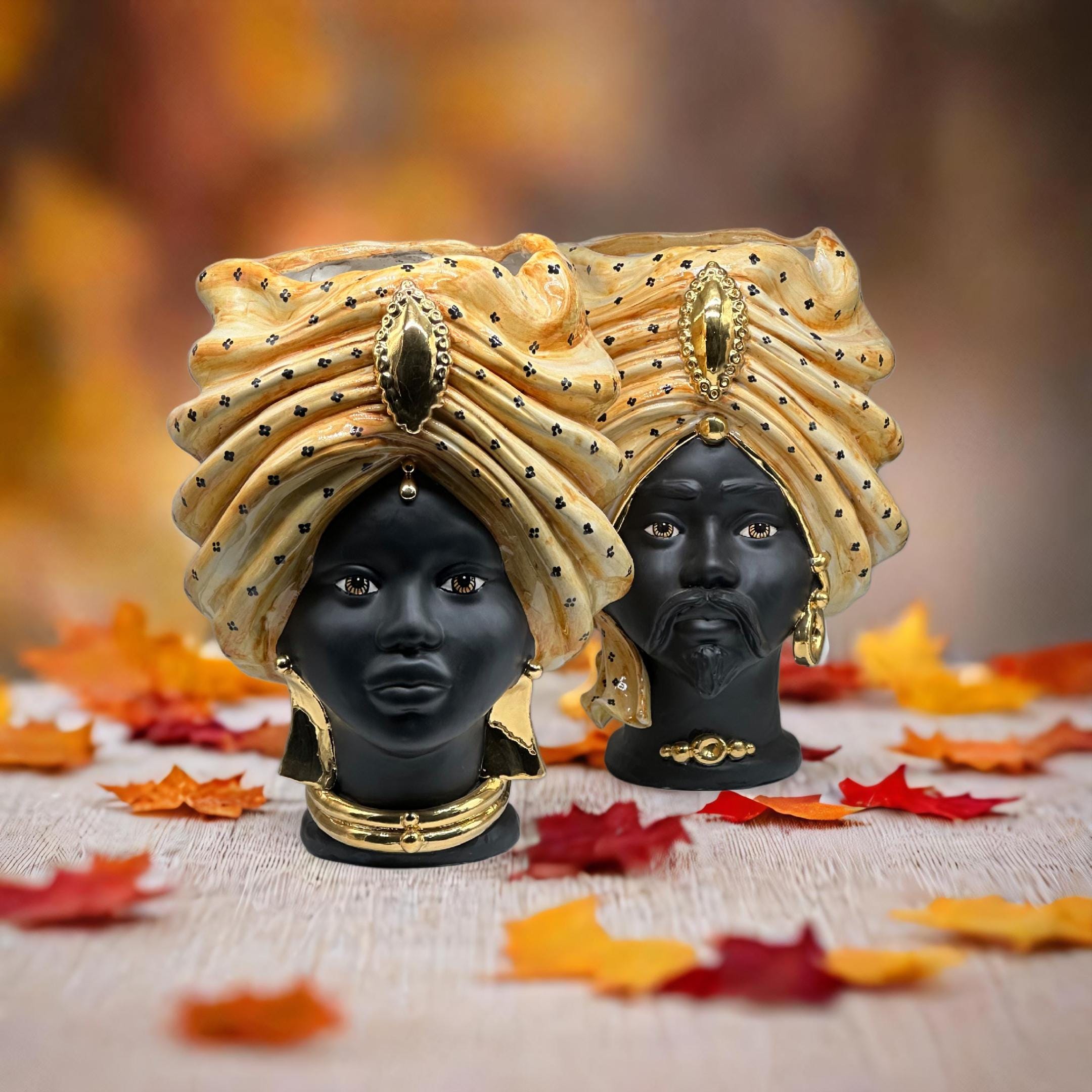 Teste di Moro Atena Ceramica Caltagirone cm H.40 L.28 Artigianale Arancio Pois Nero Oro - TESTA DI MORO