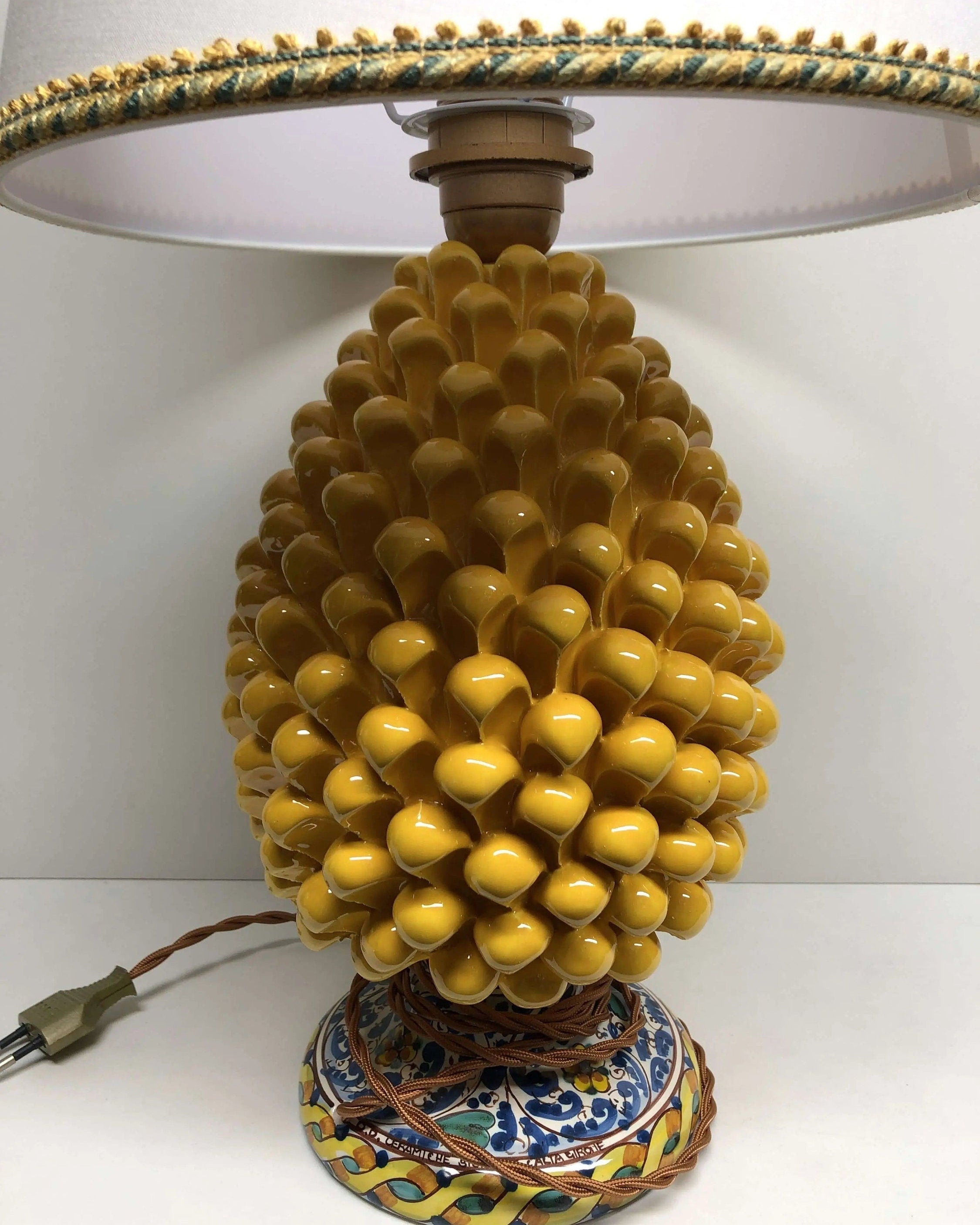 Lampada Pigna Ceramica Caltagirone cm H.30 Artigianale Giallo Base Decorata DD CERAMICHE SICILIANE