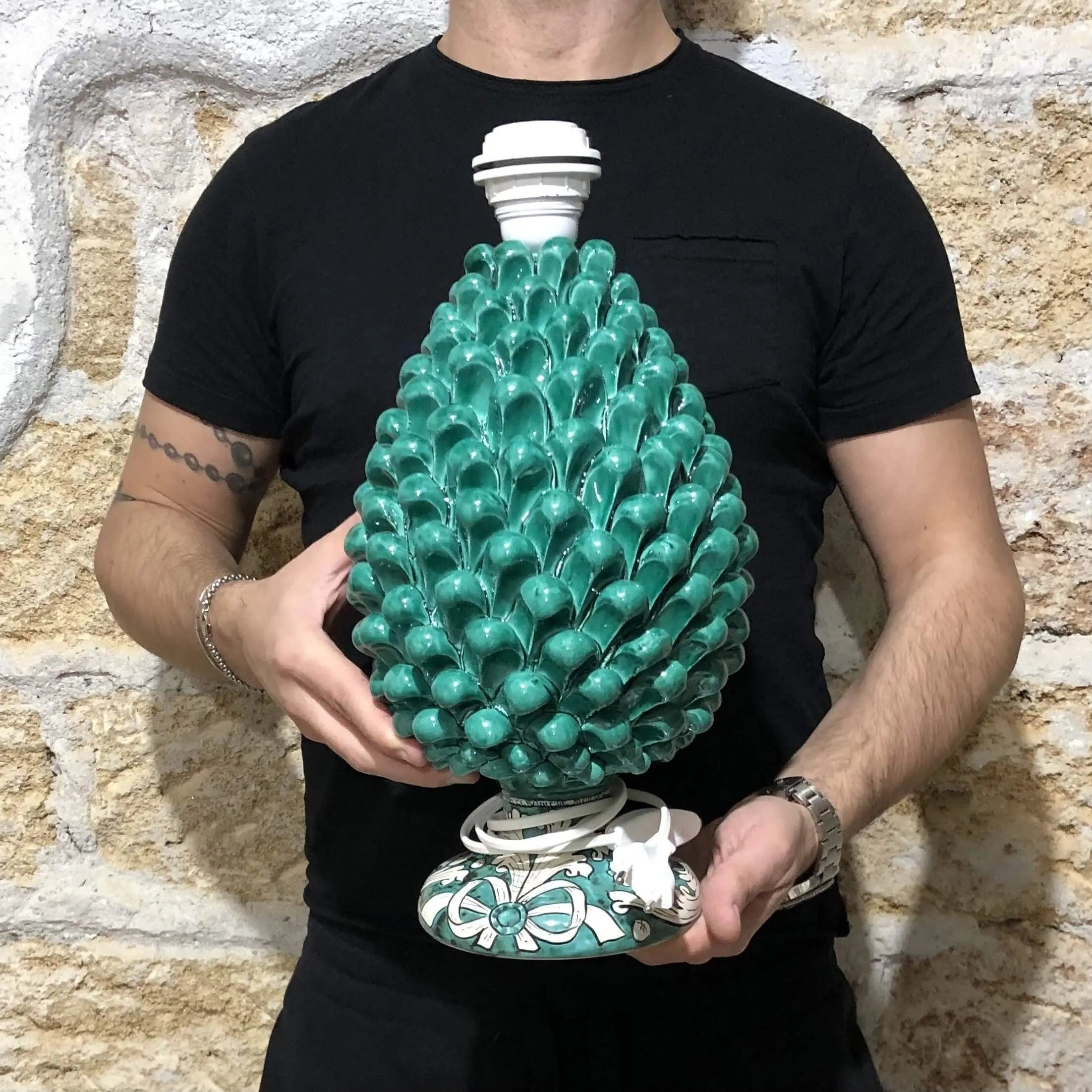 Lampada Pigna Ceramica Caltagirone cm H.30 Artigianale Verde Cristallo Base Decorata DD CERAMICHE SICILIANE