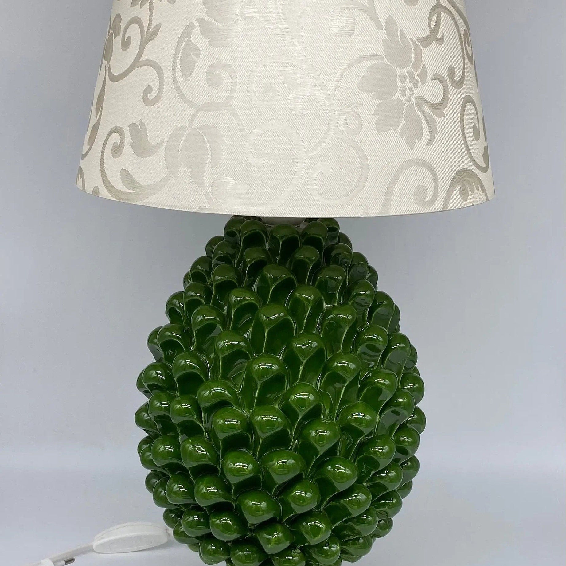 Lampada Pigna Ceramica Caltagirone cm H.30 Artigianale Verde Oliva Base Decorata DD CERAMICHE SICILIANE
