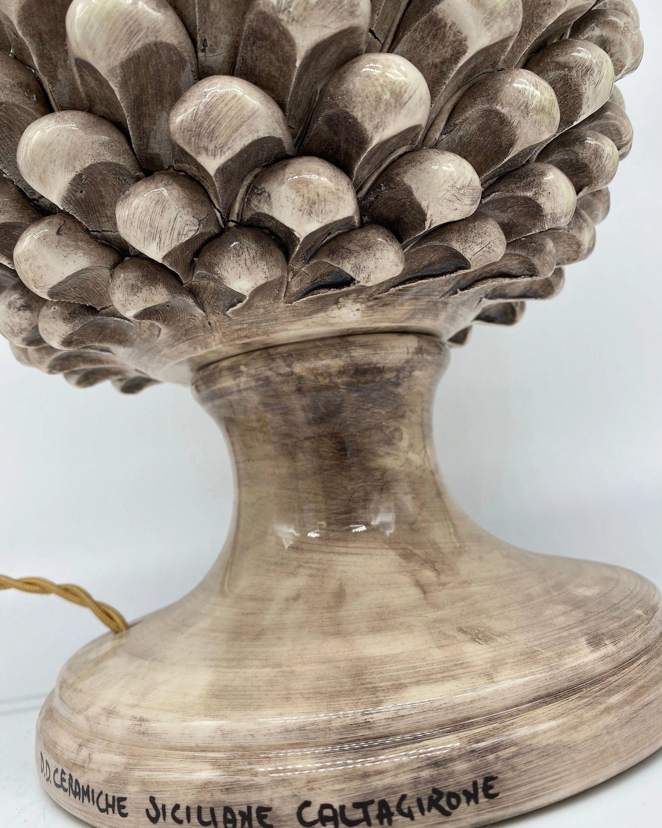 Lampada Pigna Ceramica Caltagirone cm H.40 Artigianale Beige Écru DD CERAMICHE SICILIANE