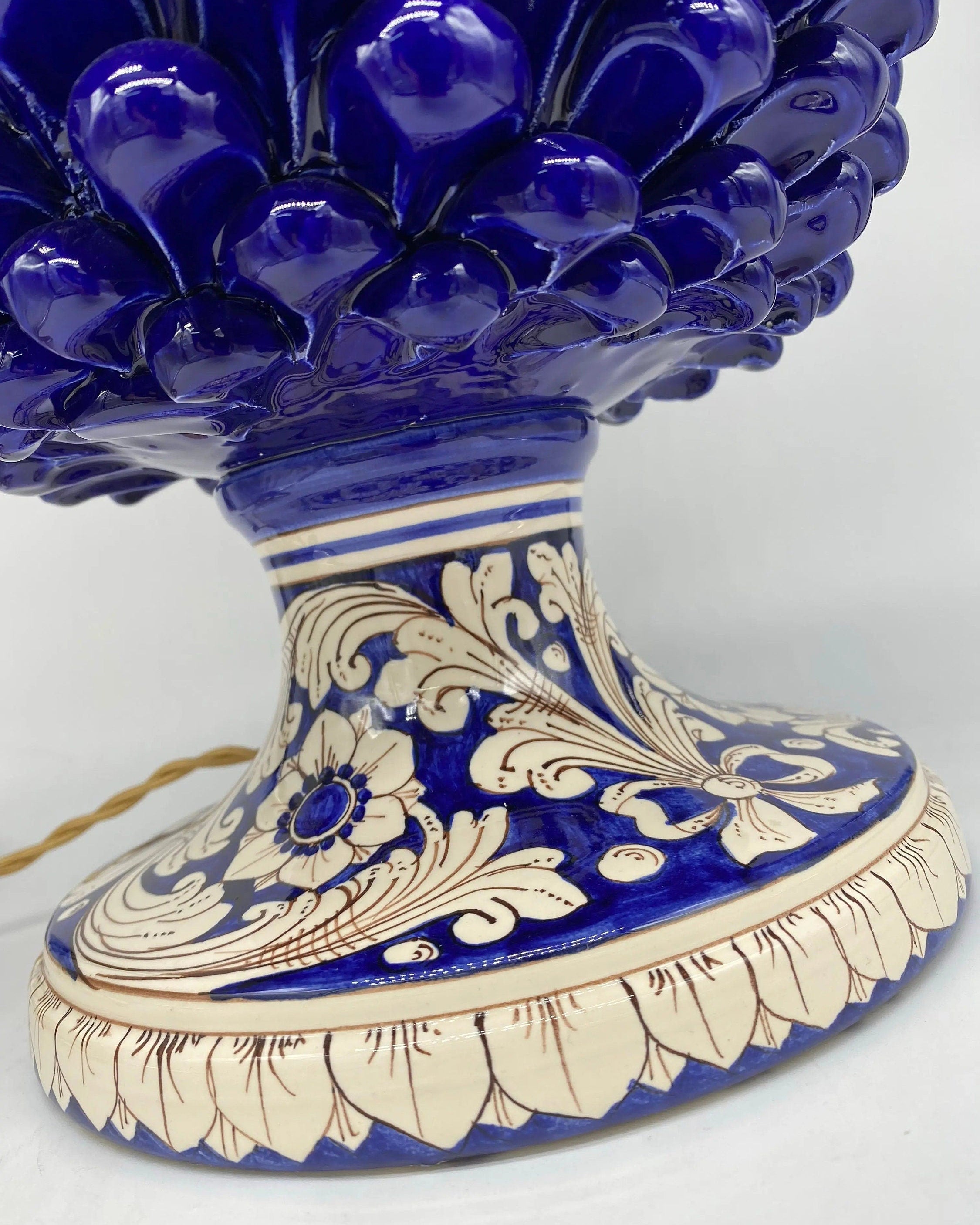 Lampada Pigna Ceramica Caltagirone cm H.40 Artigianale Blu Base Decorata DD CERAMICHE SICILIANE