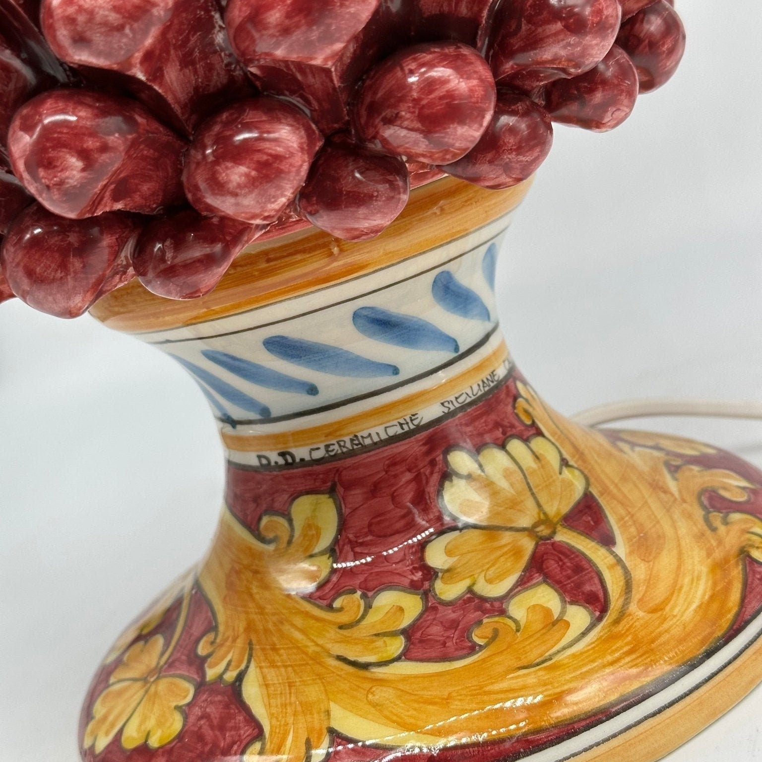 Lampada Pigna Ceramica Caltagirone cm H.40 Artigianale Bordeaux Base Decorata - DD CERAMICHE SICILIANE