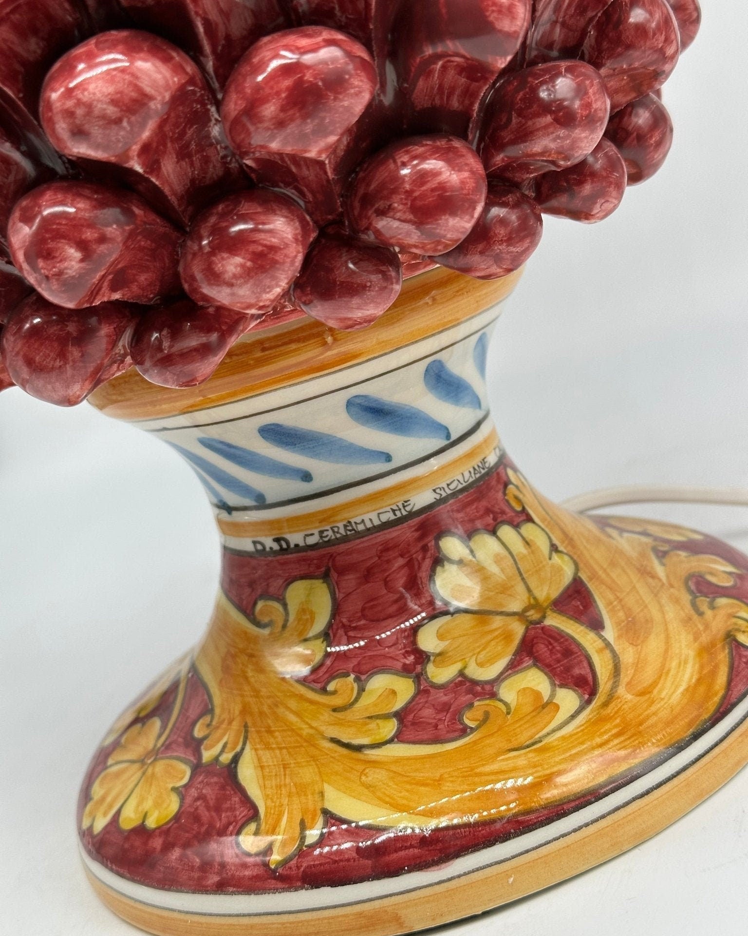 Lampada Pigna Ceramica Caltagirone cm H.40 Artigianale Bordeaux Base Decorata - DD CERAMICHE SICILIANE