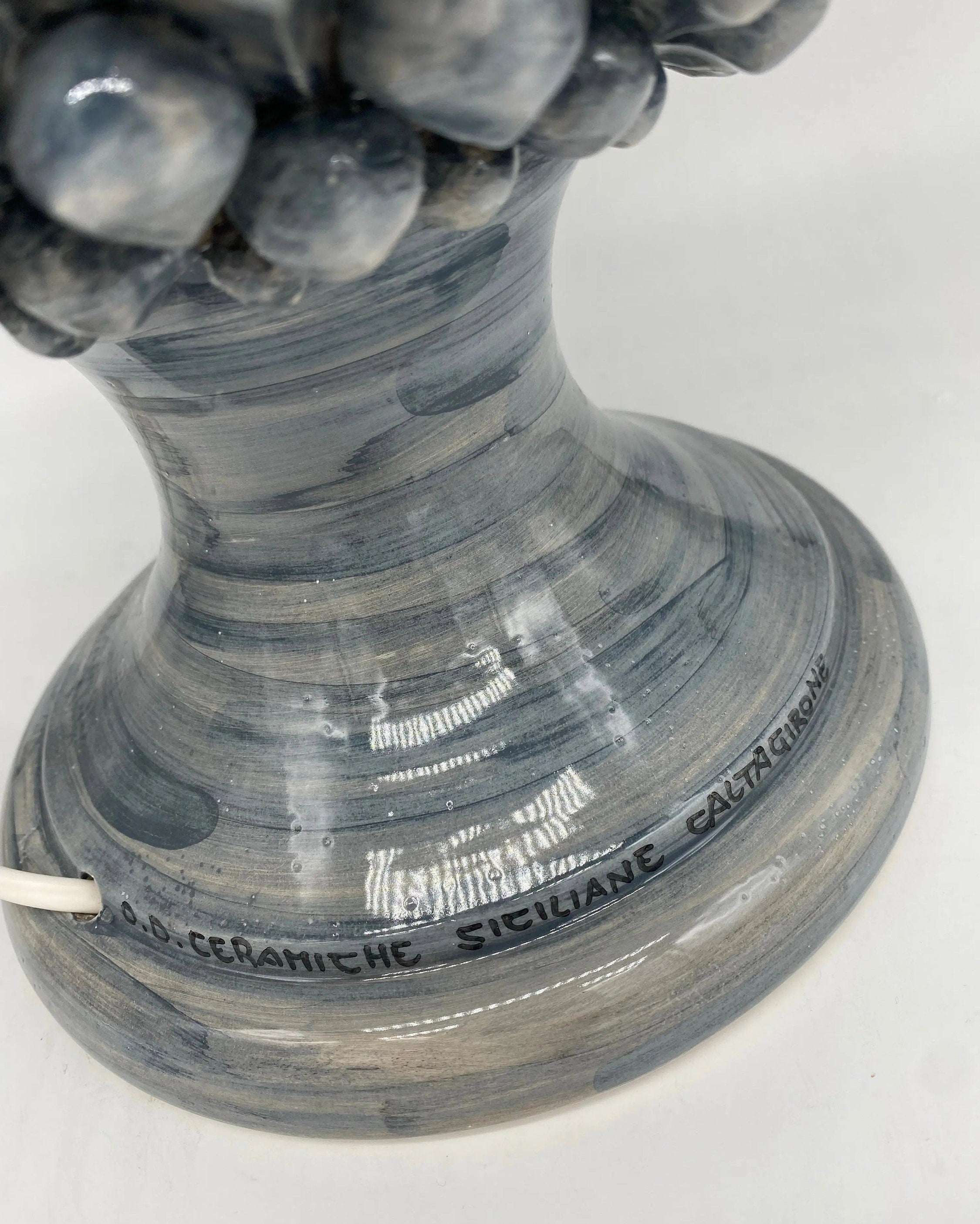 Lampada Pigna Ceramica Caltagirone cm H.40 Artigianale Grigio DD CERAMICHE SICILIANE