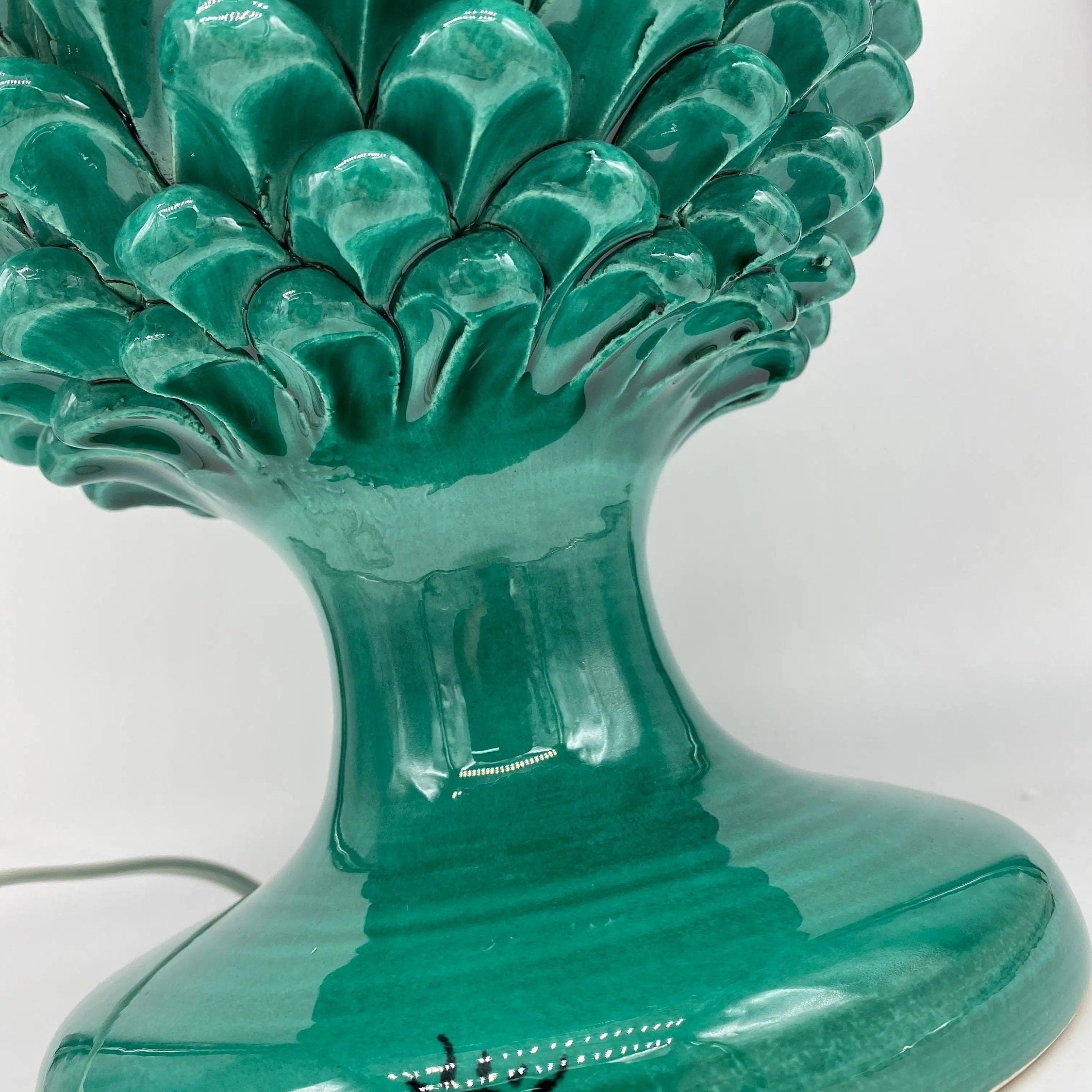 Lampada Pigna Ceramica Caltagirone cm H.40 Artigianale Verde Cristallo Base Decorata DD CERAMICHE SICILIANE