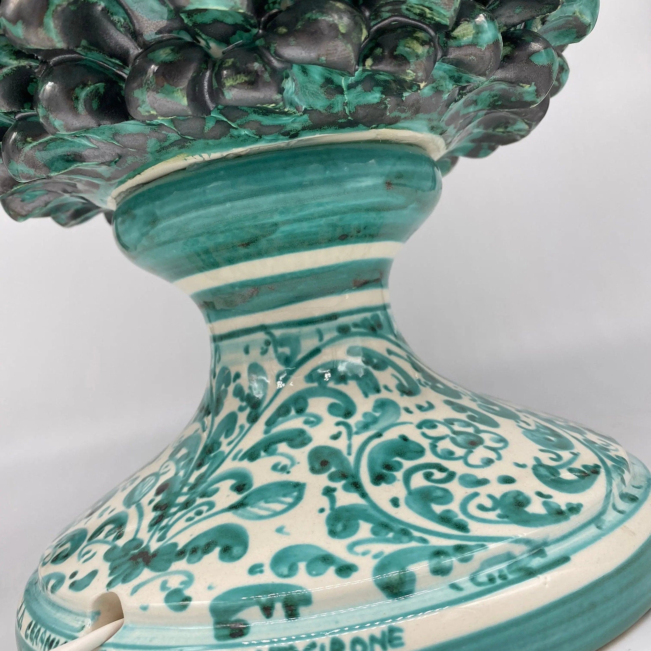 Lampada Pigna Ceramica Caltagirone cm H.45 Artigianale Verde Rame Base Decorata DD CERAMICHE SICILIANE