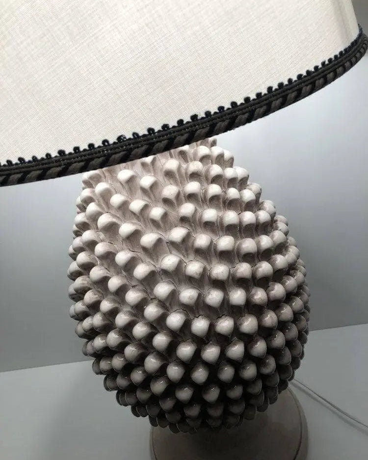 Lampada Pigna Ceramica Caltagirone cm H.50 Artigianale Beige Écru DD CERAMICHE SICILIANE
