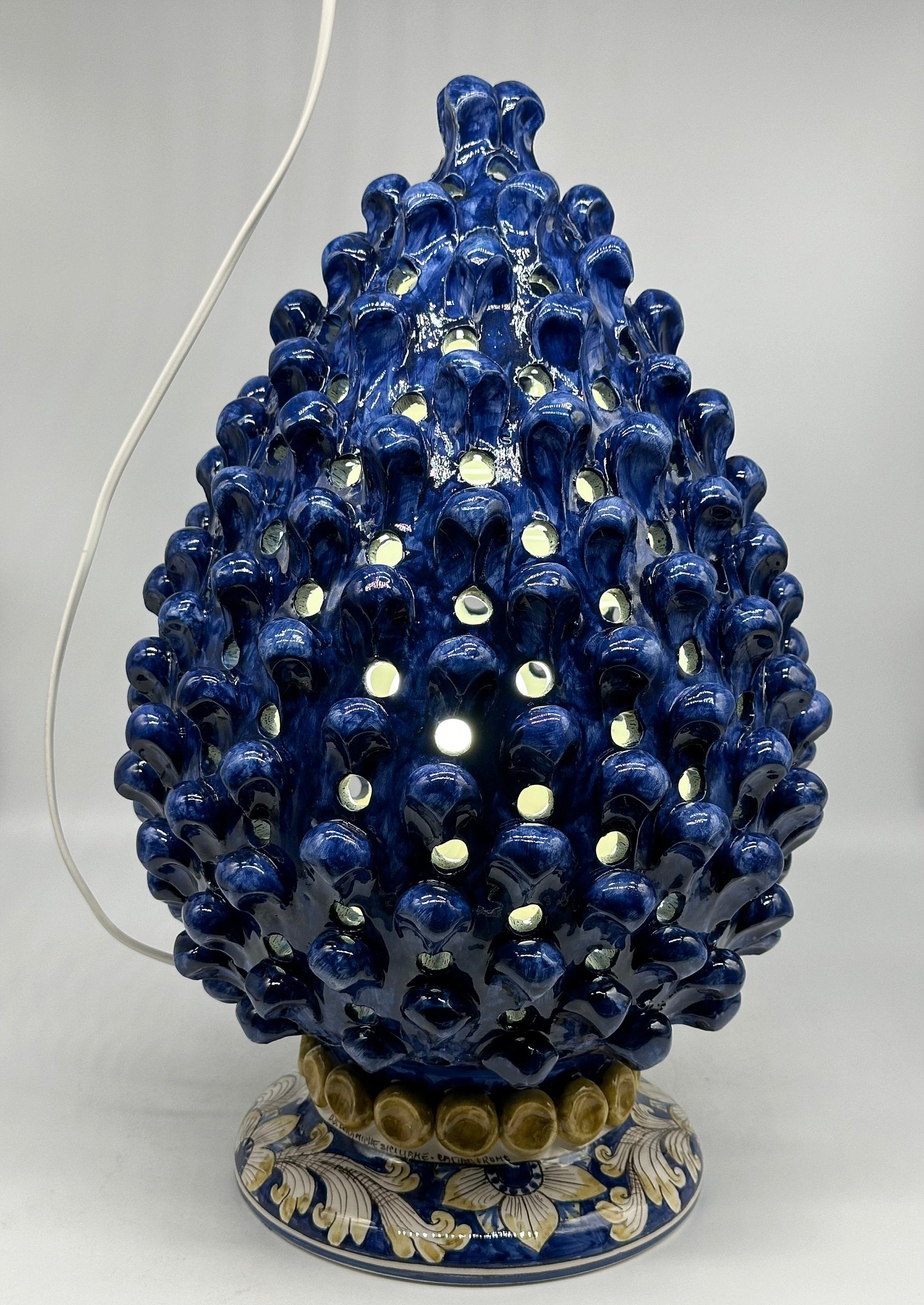 Lampada Pigna Gigante traforata Ceramica Caltagirone cm H.45 L.28 Artigianale Blu Base Decorata