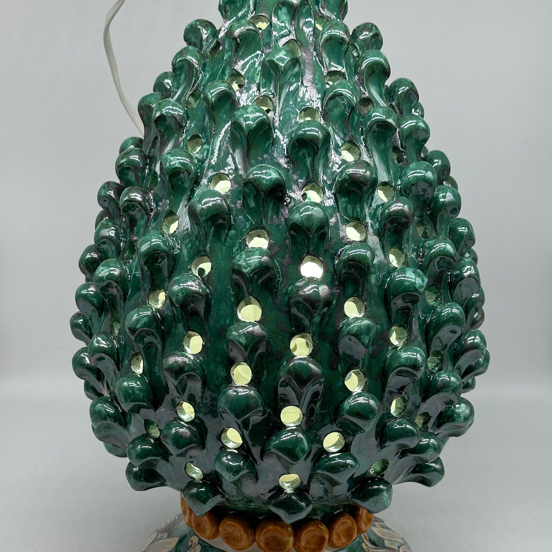 Lampada Pigna Gigante traforata Ceramica Caltagirone cm H.45 L.28 Artigianale Verde Rame Base Decorata