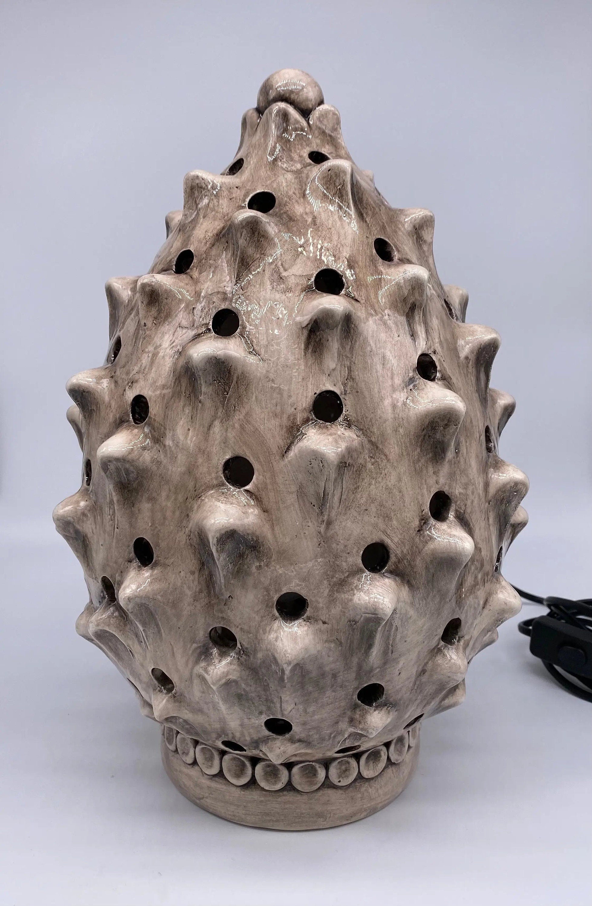Lampada Pigna traforata Ceramica Caltagirone cm H.35 L.23 Artigianale Beige Écru DD CERAMICHE SICILIANE