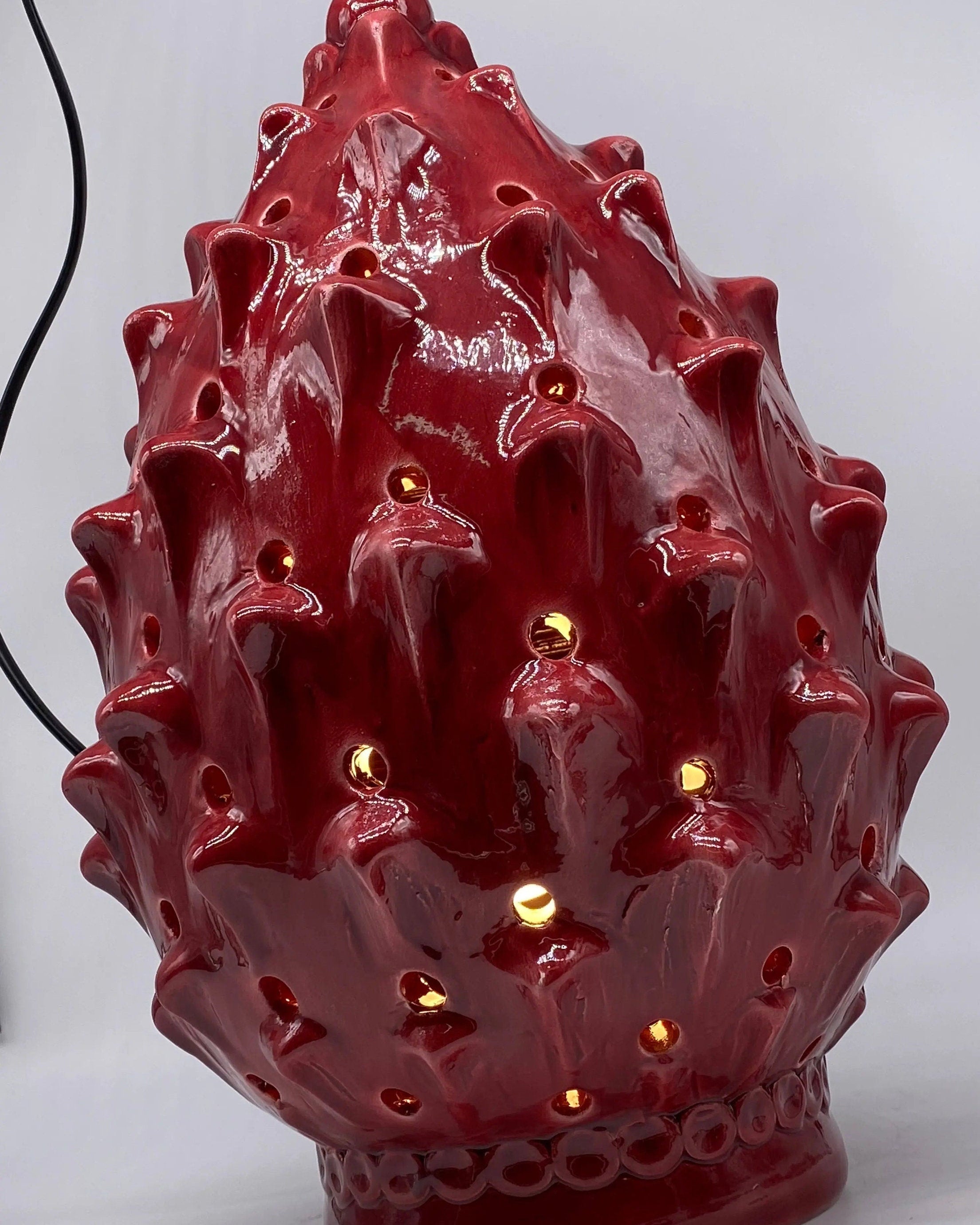 Lampada Pigna traforata Ceramica Caltagirone cm H.35 L.23 Artigianale Rosso DD CERAMICHE SICILIANE