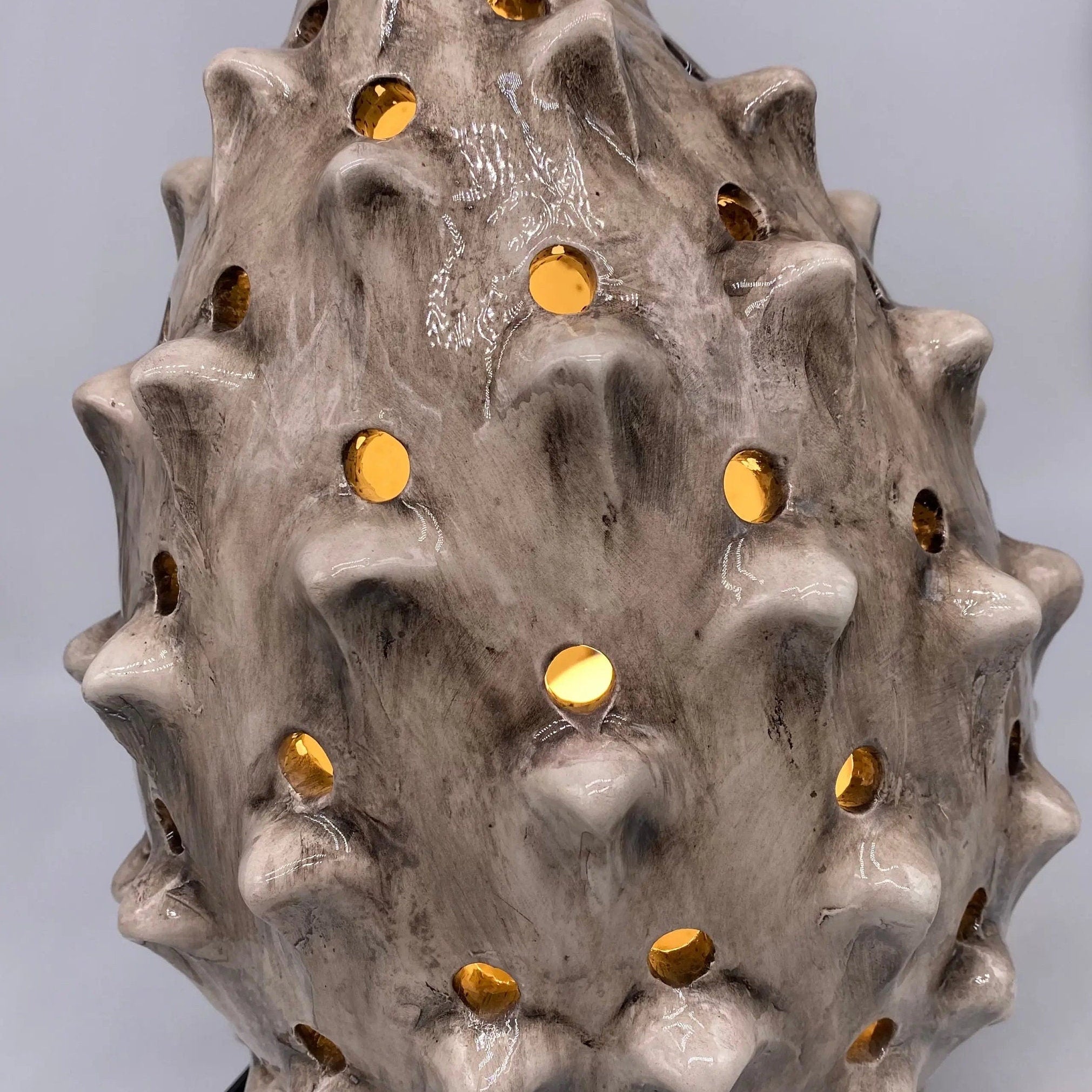 Lampada Pigna traforata Ceramica Caltagirone cm H.35 L.23 Artigianale Beige Écru DD CERAMICHE SICILIANE