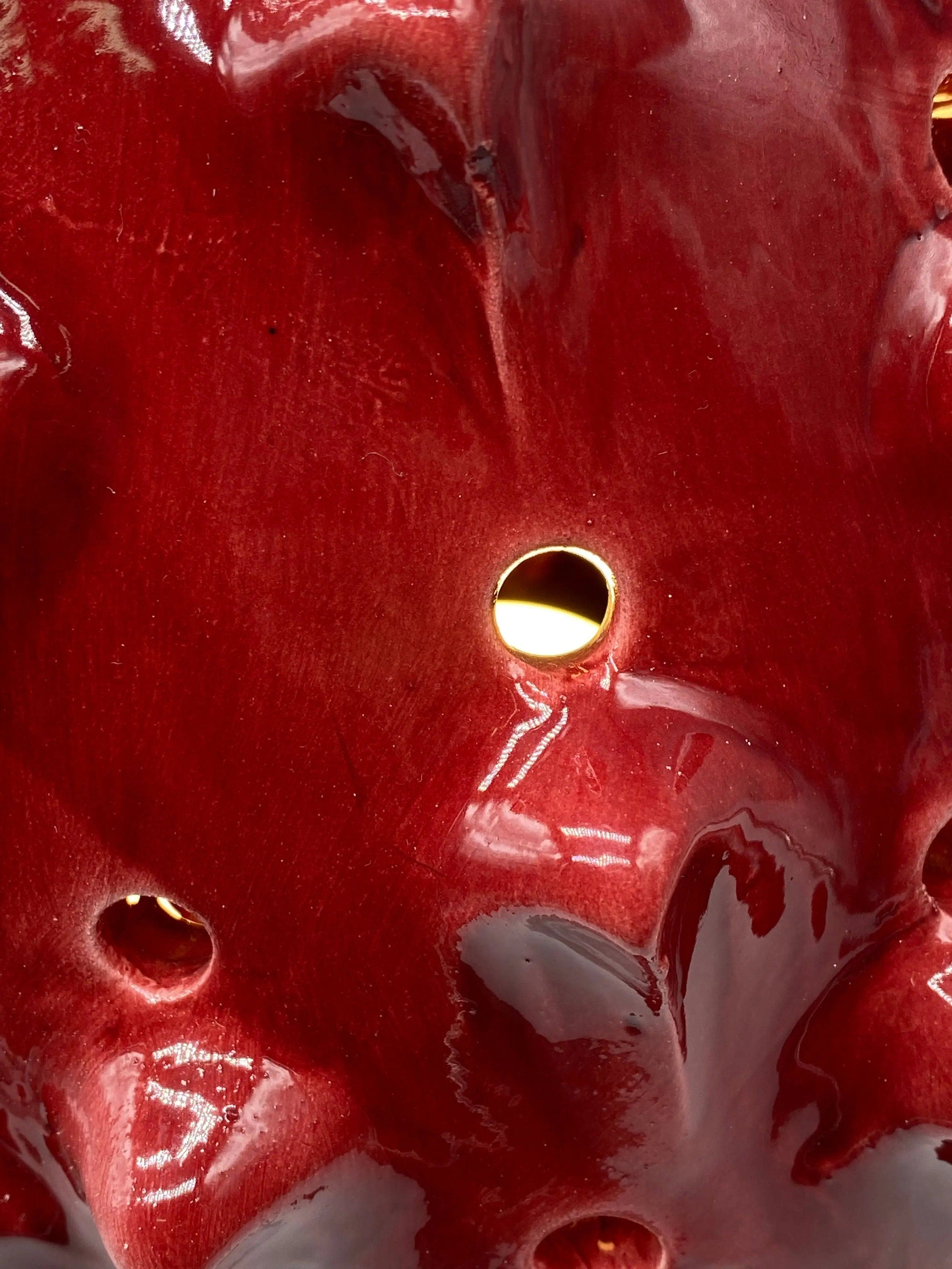 Lampada Pigna traforata Ceramica Caltagirone cm H.35 L.23 Artigianale Rosso DD CERAMICHE SICILIANE