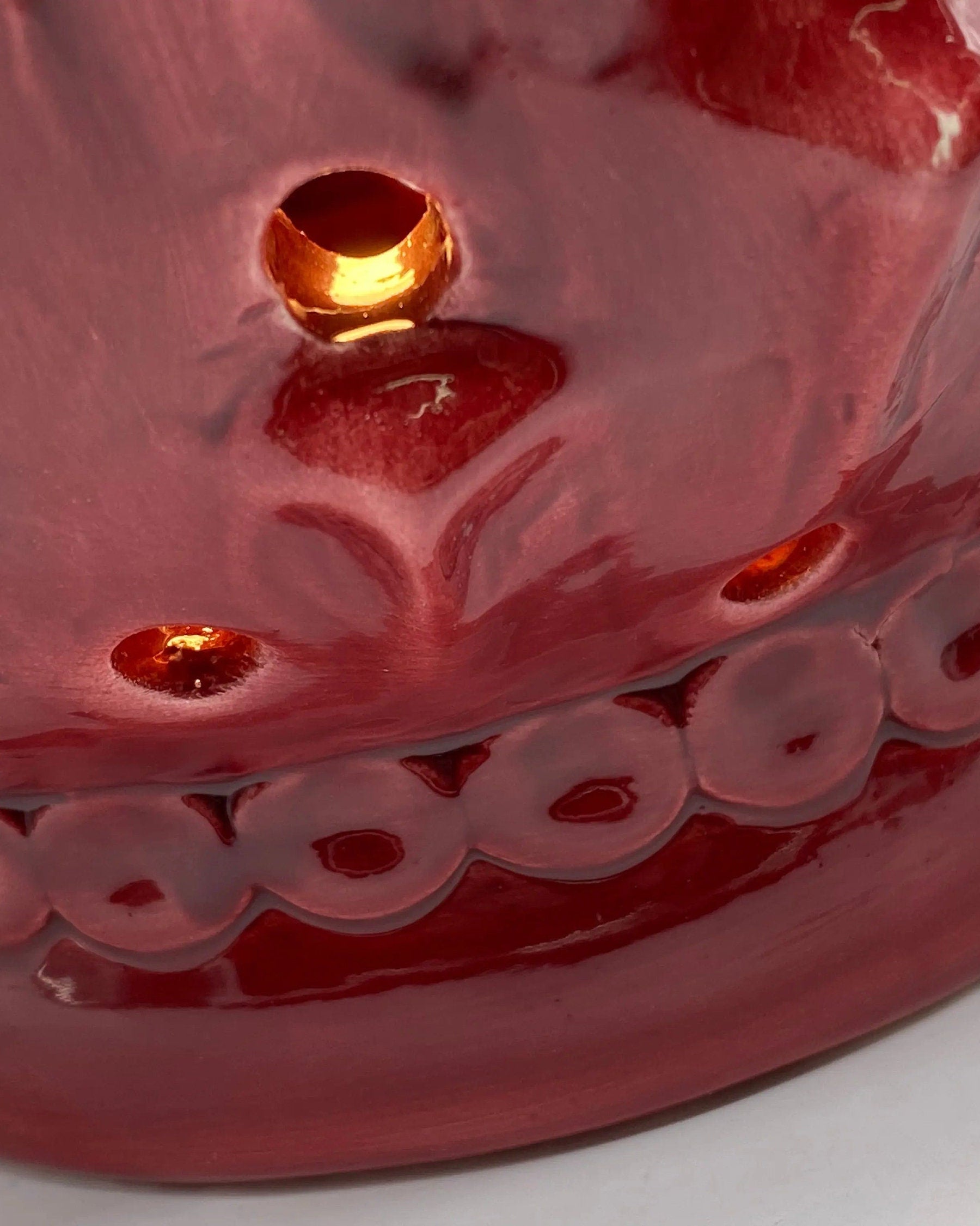 Lampada Pigna traforata Ceramica Caltagirone cm H.35 L.23 Artigianale Rosso DD CERAMICHE SICILIANE