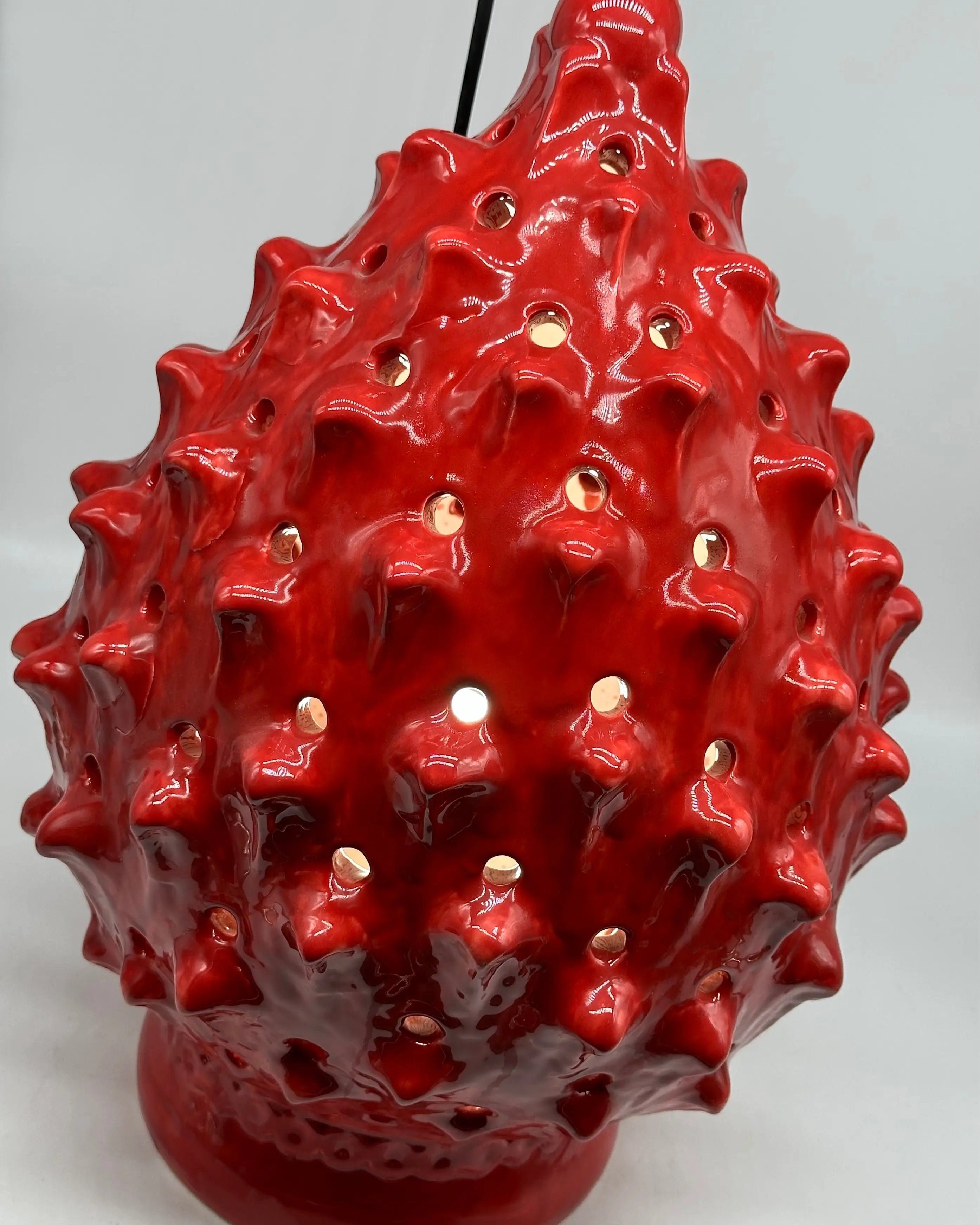 FINE SERIE - Lampada Pigna Luis traforata Ceramica Caltagirone cm H.45 L.28 Artigianale Rosso DD CERAMICHE SICILIANE