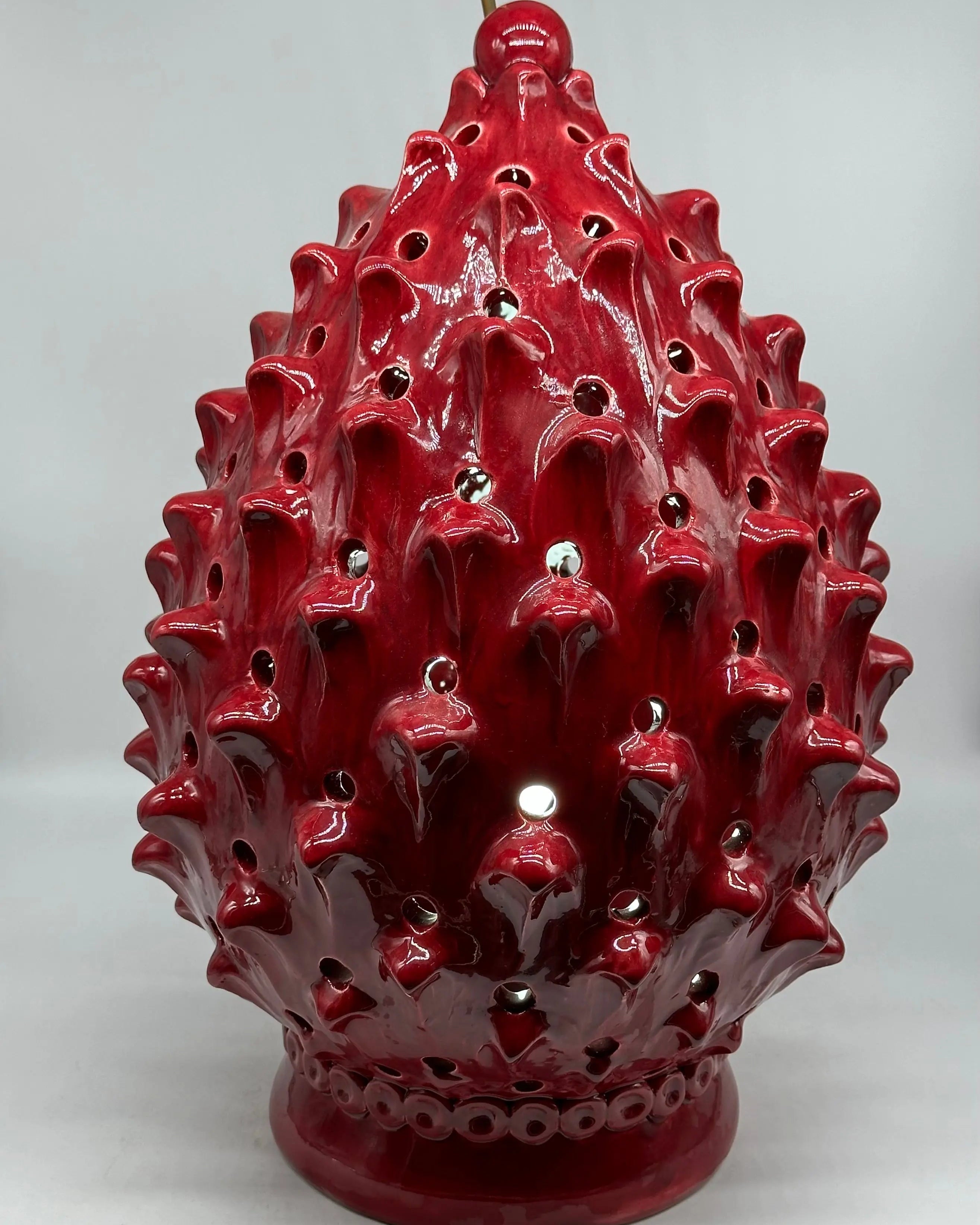 FINE SERIE - Lampada Pigna Luis traforata Ceramica Caltagirone cm H.45 L.28 Artigianale Bordeaux DD CERAMICHE SICILIANE