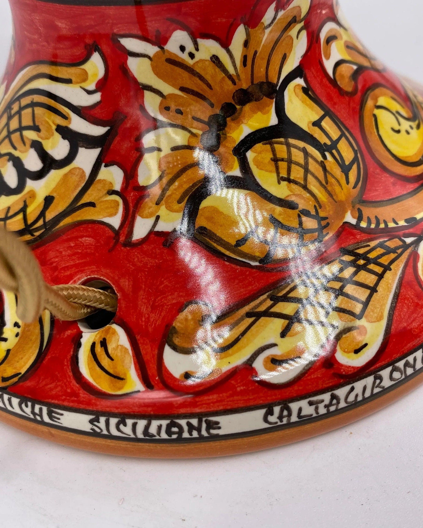 Lampada Pigna traforata Ceramica Caltagirone cm H.30 L.20 Artigianale Rosso Base Decorata DD CERAMICHE SICILIANE
