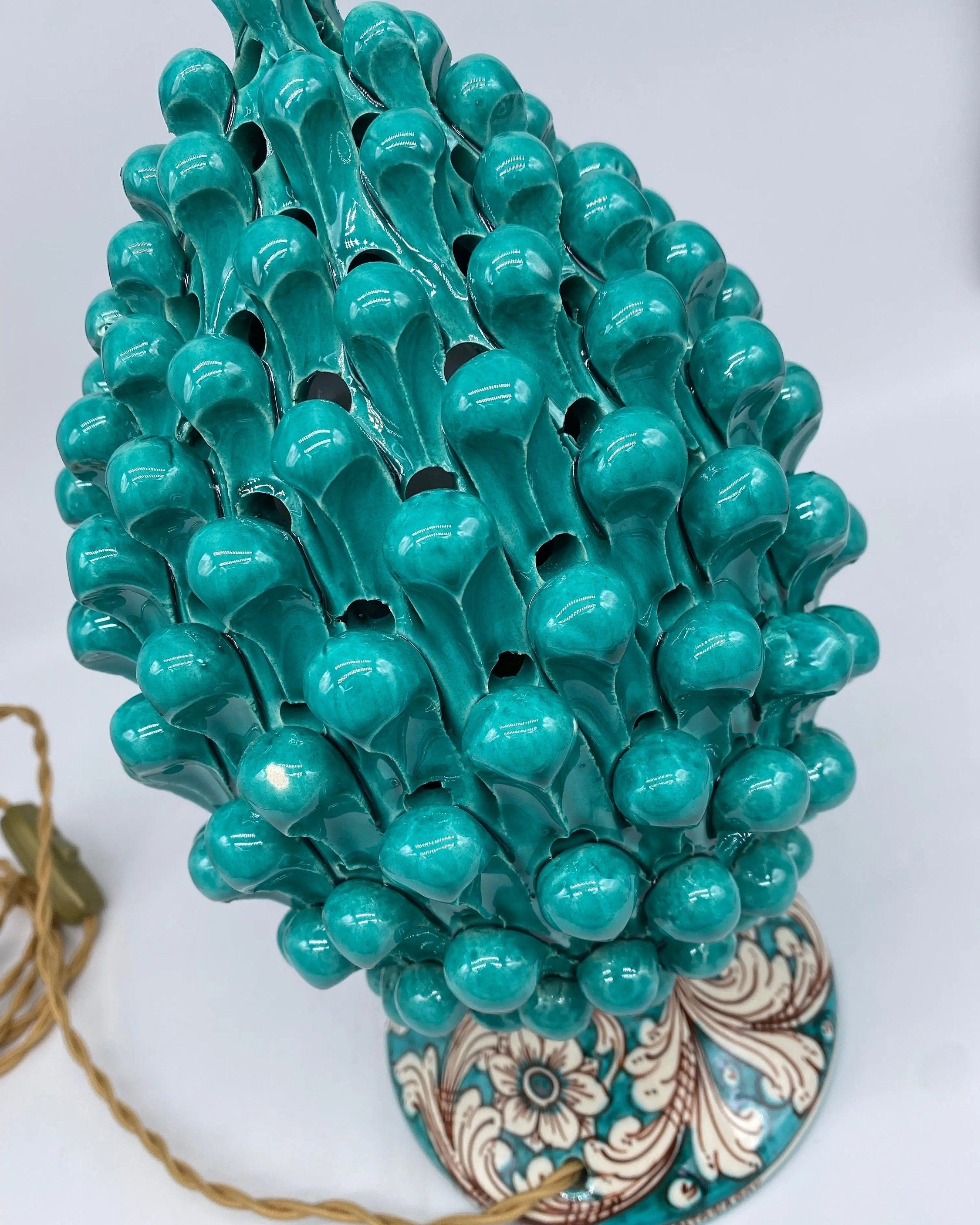 Lampada Pigna traforata Ceramica Caltagirone cm H.30 L.20 Artigianale Verde Base Decorata DD CERAMICHE SICILIANE