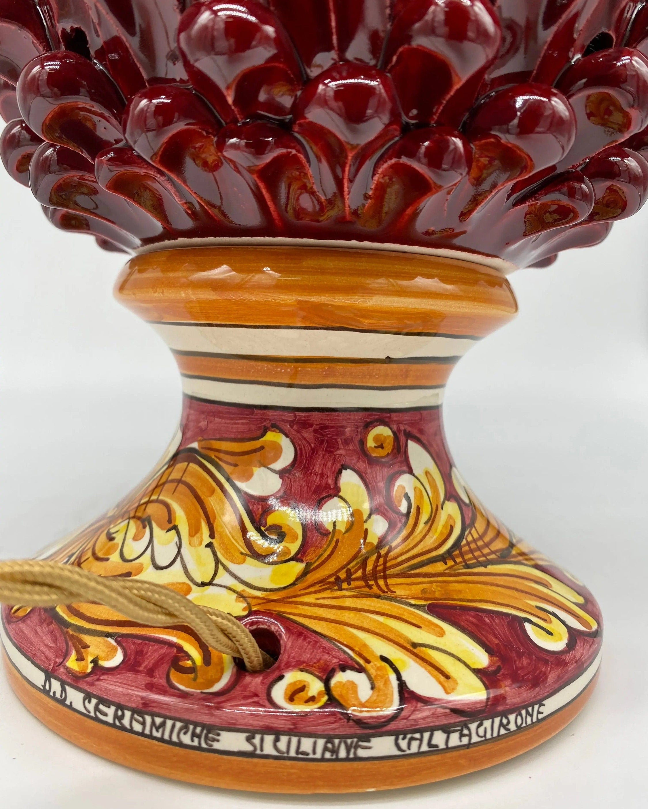 Lampada Pigna traforata Ceramica Caltagirone cm H.30 L.20 Artigianale Bordeaux Base Decorata DD CERAMICHE SICILIANE