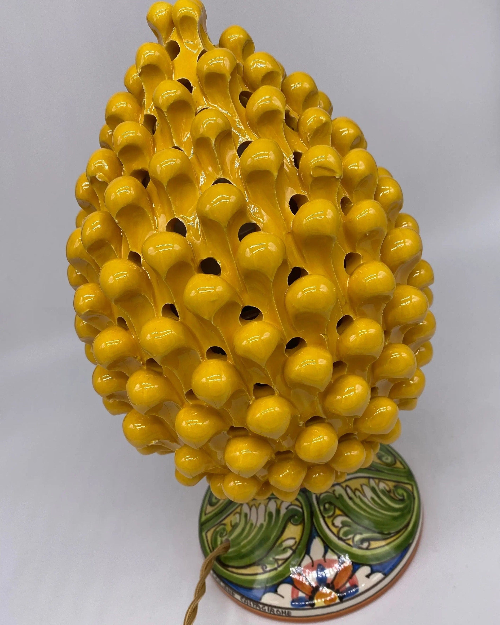 Lampada Pigna traforata Ceramica Caltagirone cm H.30 L.20 Artigianale Giallo Base Decorata DD CERAMICHE SICILIANE