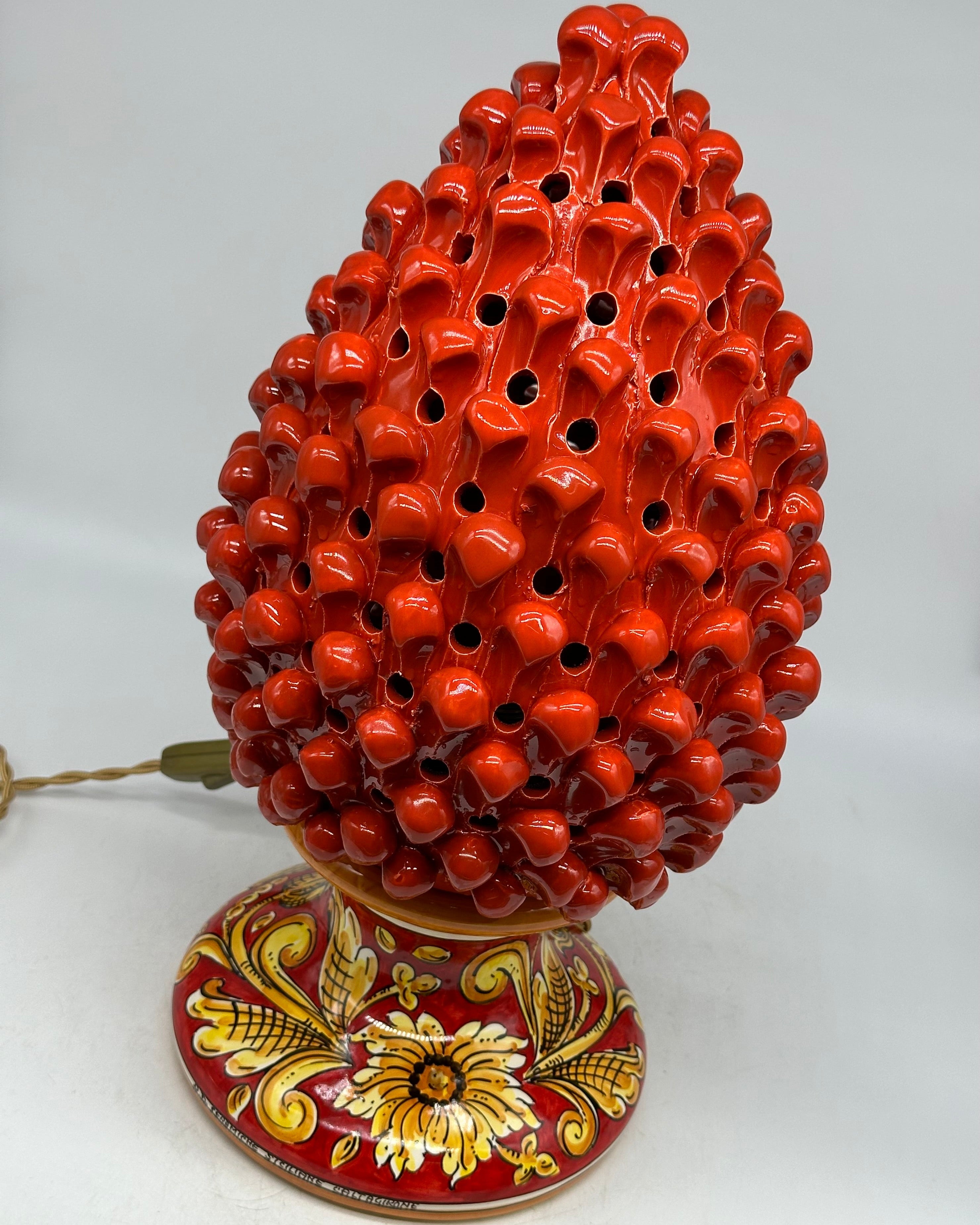 Lampada Pigna traforata Ceramica Caltagirone cm H.40 L.22 Artigianale Rosso Base Decorata - LAMPADE