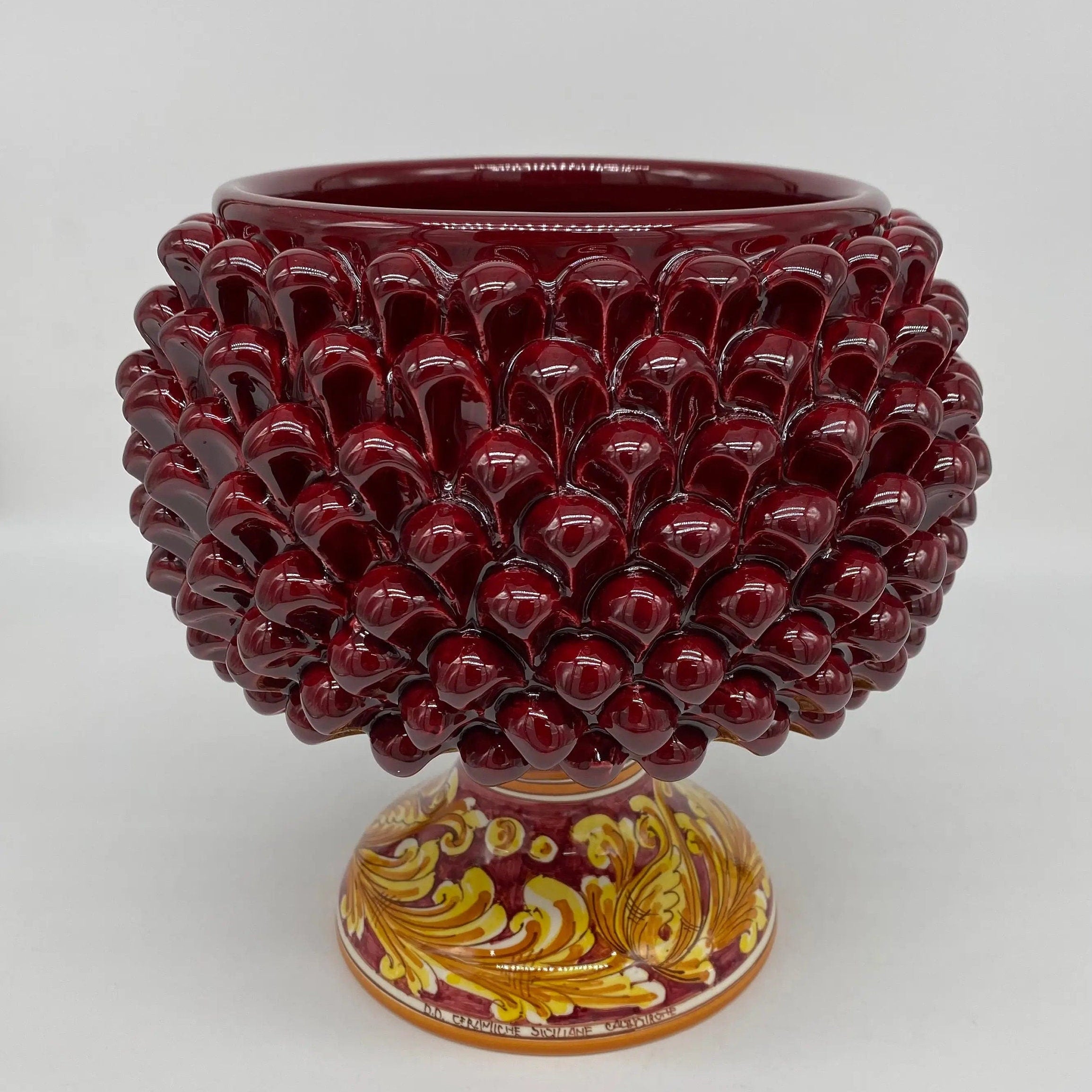 Portavaso Mezza Pigna Ceramica Caltagirone cm H.20 L.20 Artigianale Bordeaux Lucido Base Decorata DD CERAMICHE SICILIANE