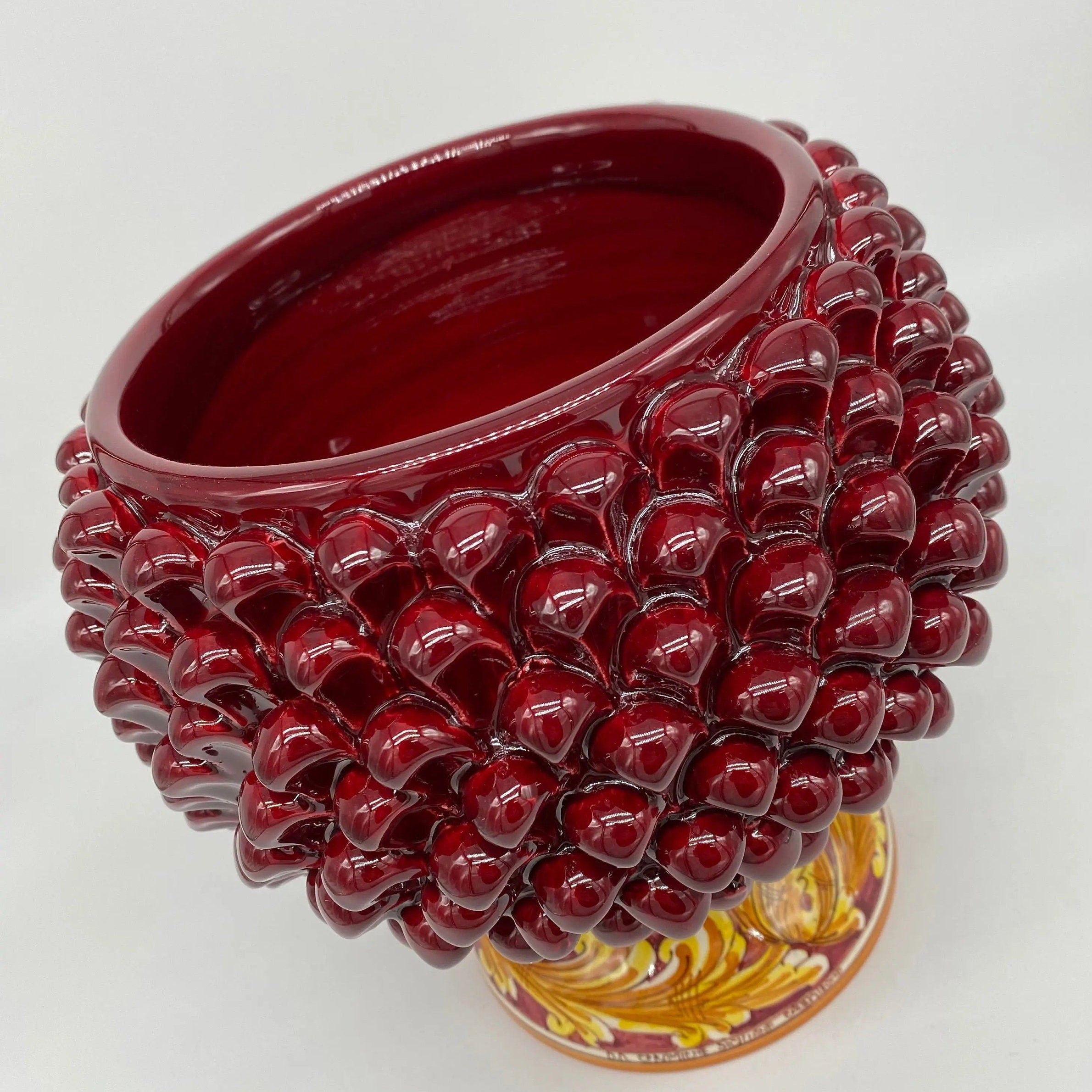 Portavaso Mezza Pigna Ceramica Caltagirone cm H.20 L.20 Artigianale Bordeaux Lucido Base Decorata DD CERAMICHE SICILIANE