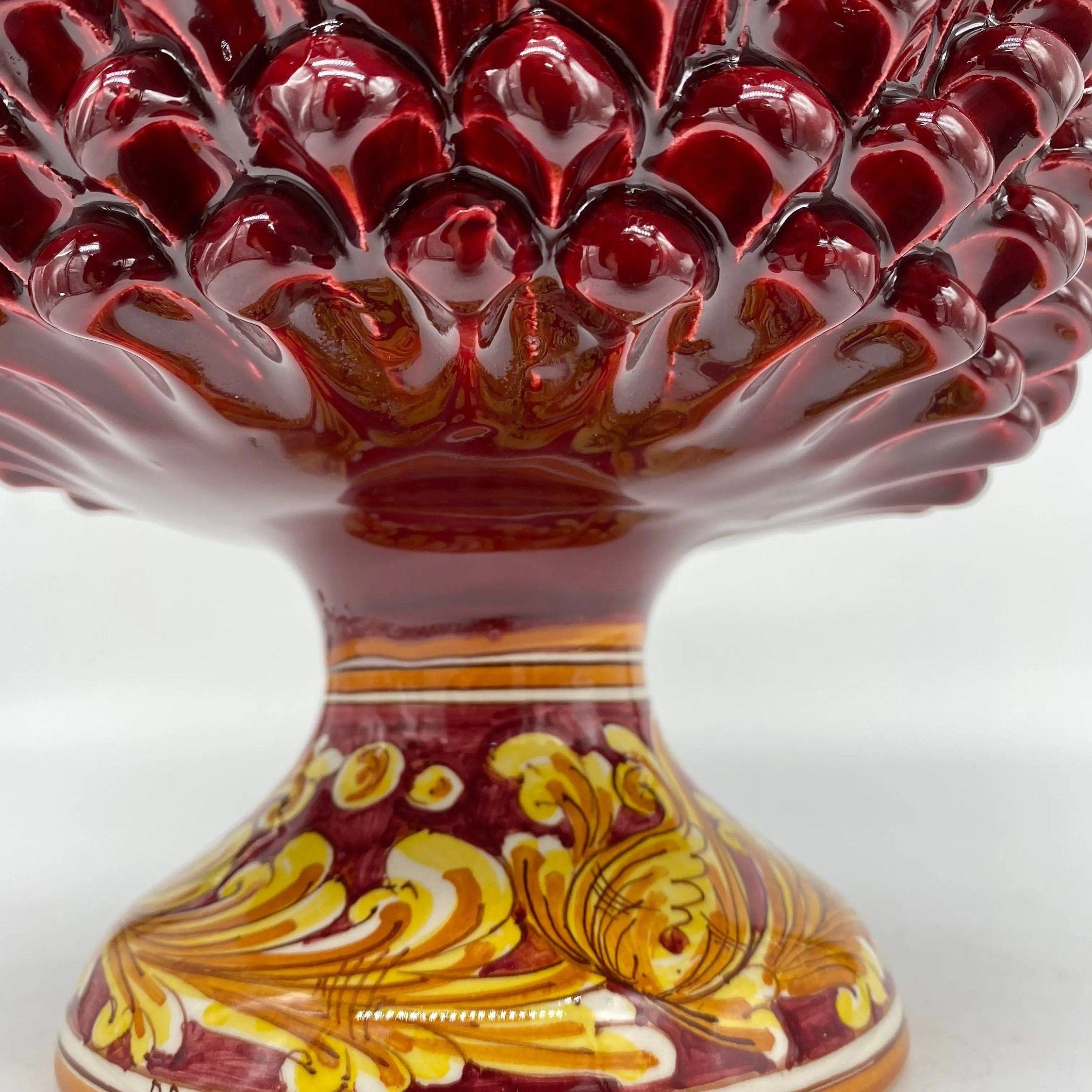 Portavaso Mezza Pigna Ceramica Caltagirone cm H.20 L.20 Artigianale Bordeaux Lucido Base Decorata DD CERAMICHE SICILIANE