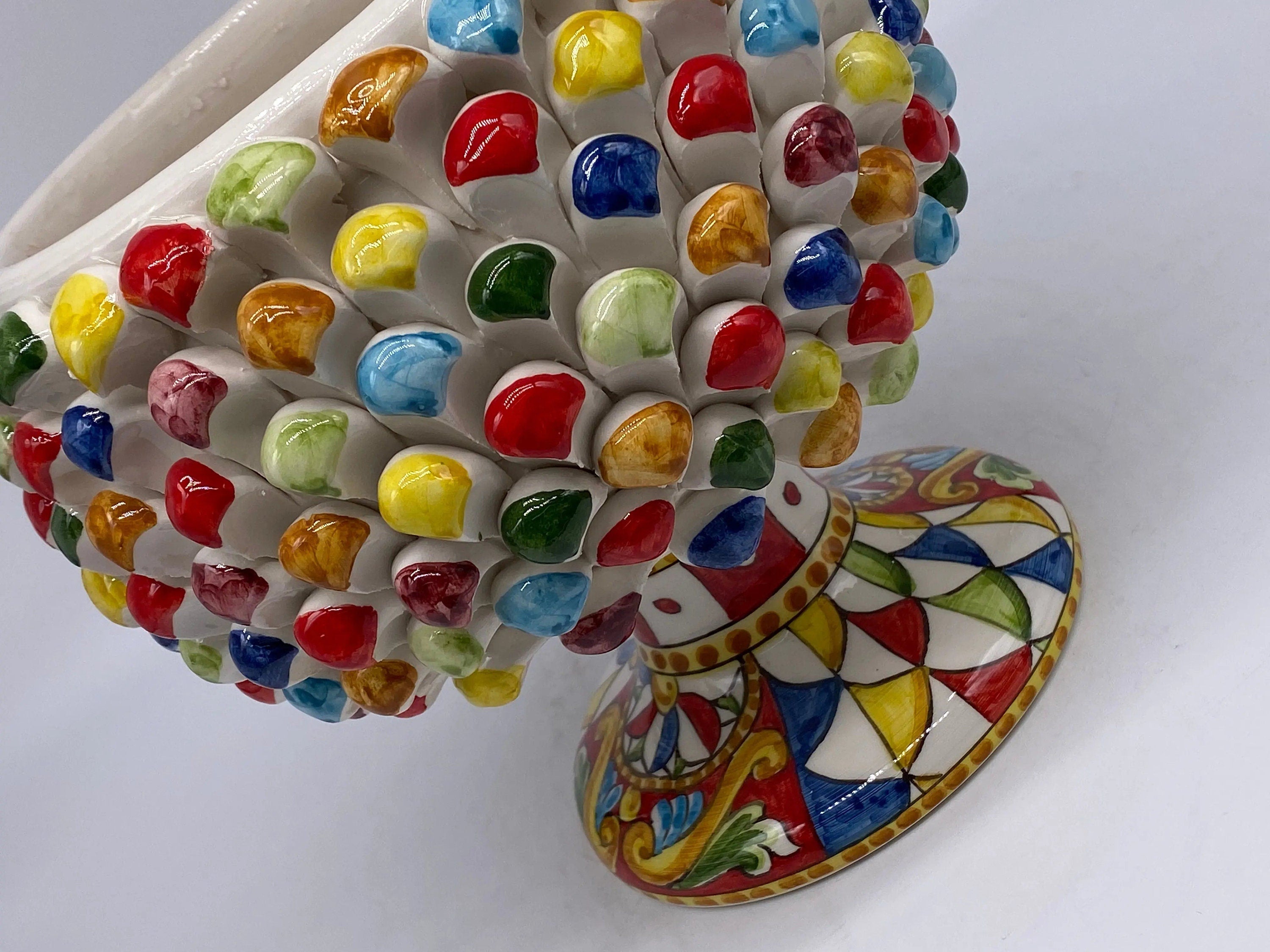 Portavaso Mezza Pigna Ceramica Caltagirone cm H.20 L.20 Artigianale “Carretto” DD CERAMICHE SICILIANE