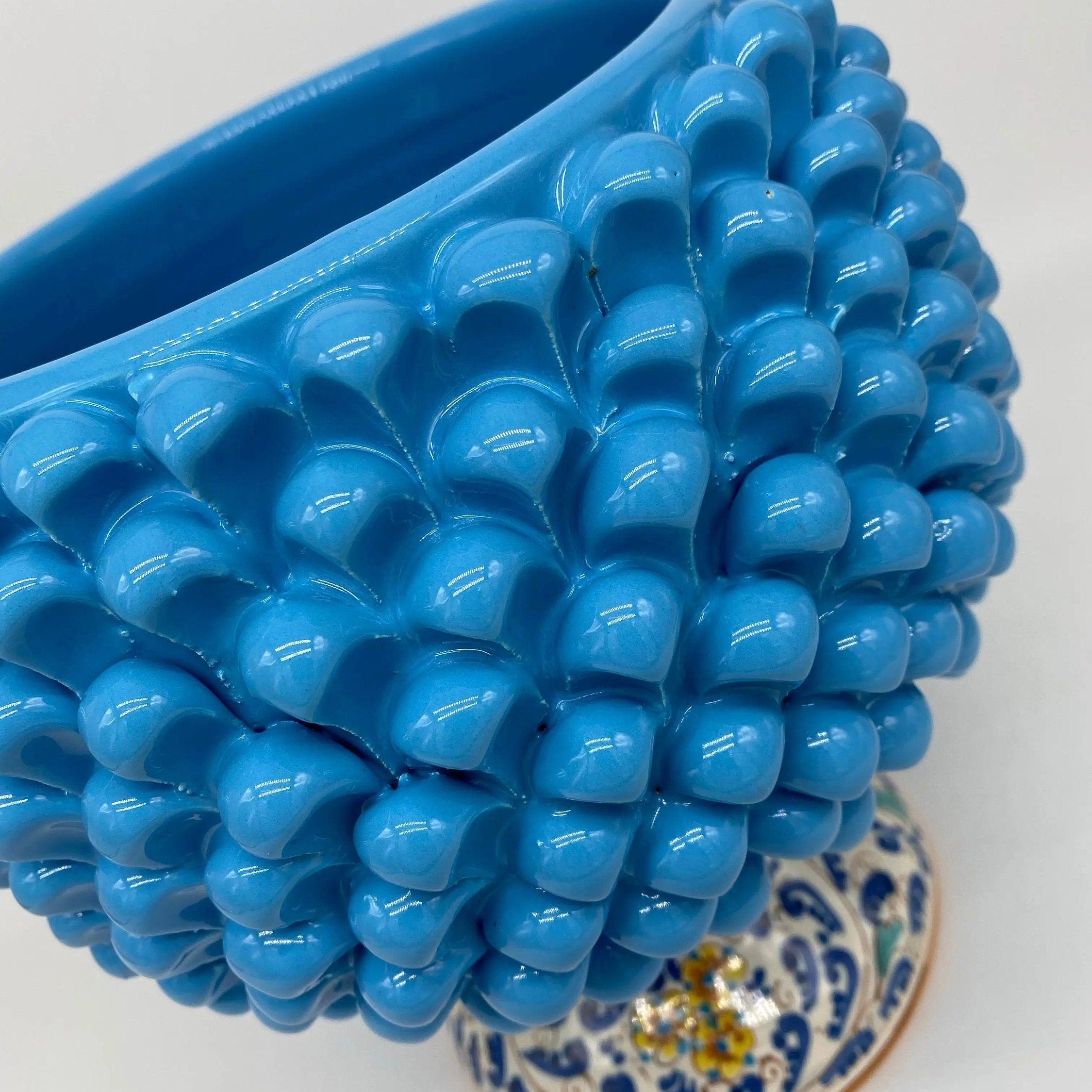 Portavaso Mezza Pigna Ceramica Caltagirone cm H.20 L.20 Artigianale Celeste Base Decorata DD CERAMICHE SICILIANE