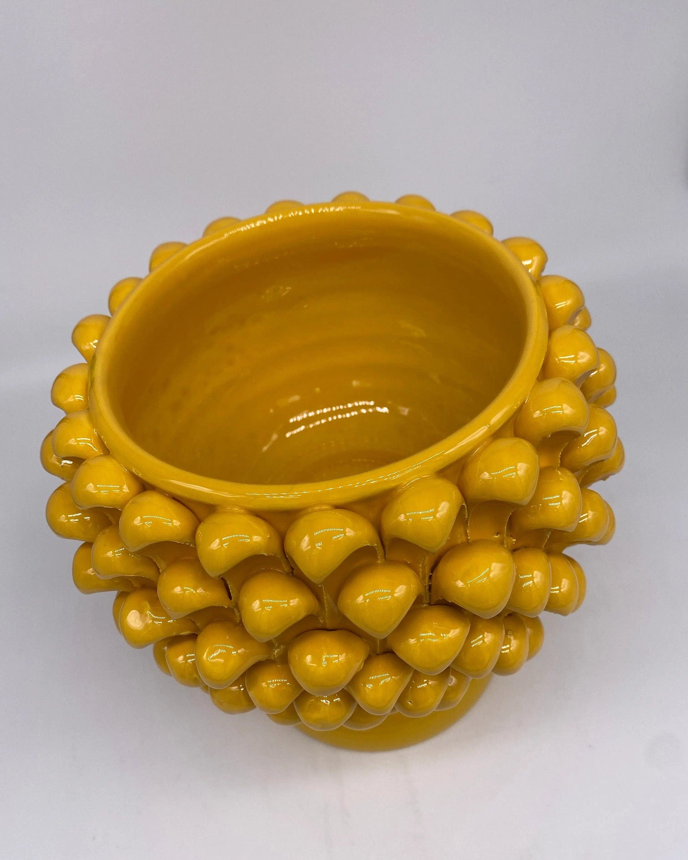Portavaso Mezza Pigna Ceramica Caltagirone cm H.20 L.20 Artigianale Giallo DD CERAMICHE SICILIANE
