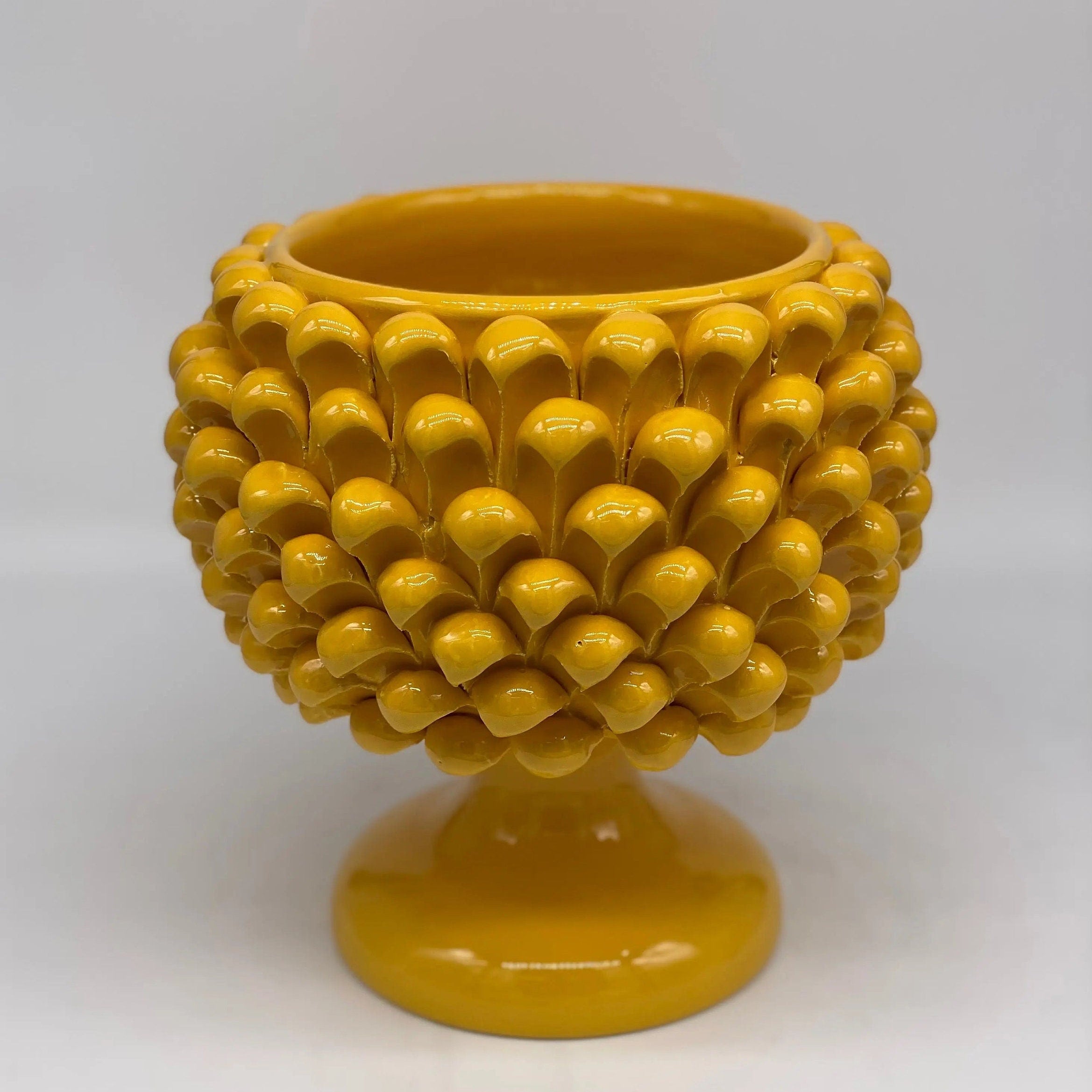 Portavaso Mezza Pigna Ceramica Caltagirone cm H.20 L.20 Artigianale Giallo DD CERAMICHE SICILIANE
