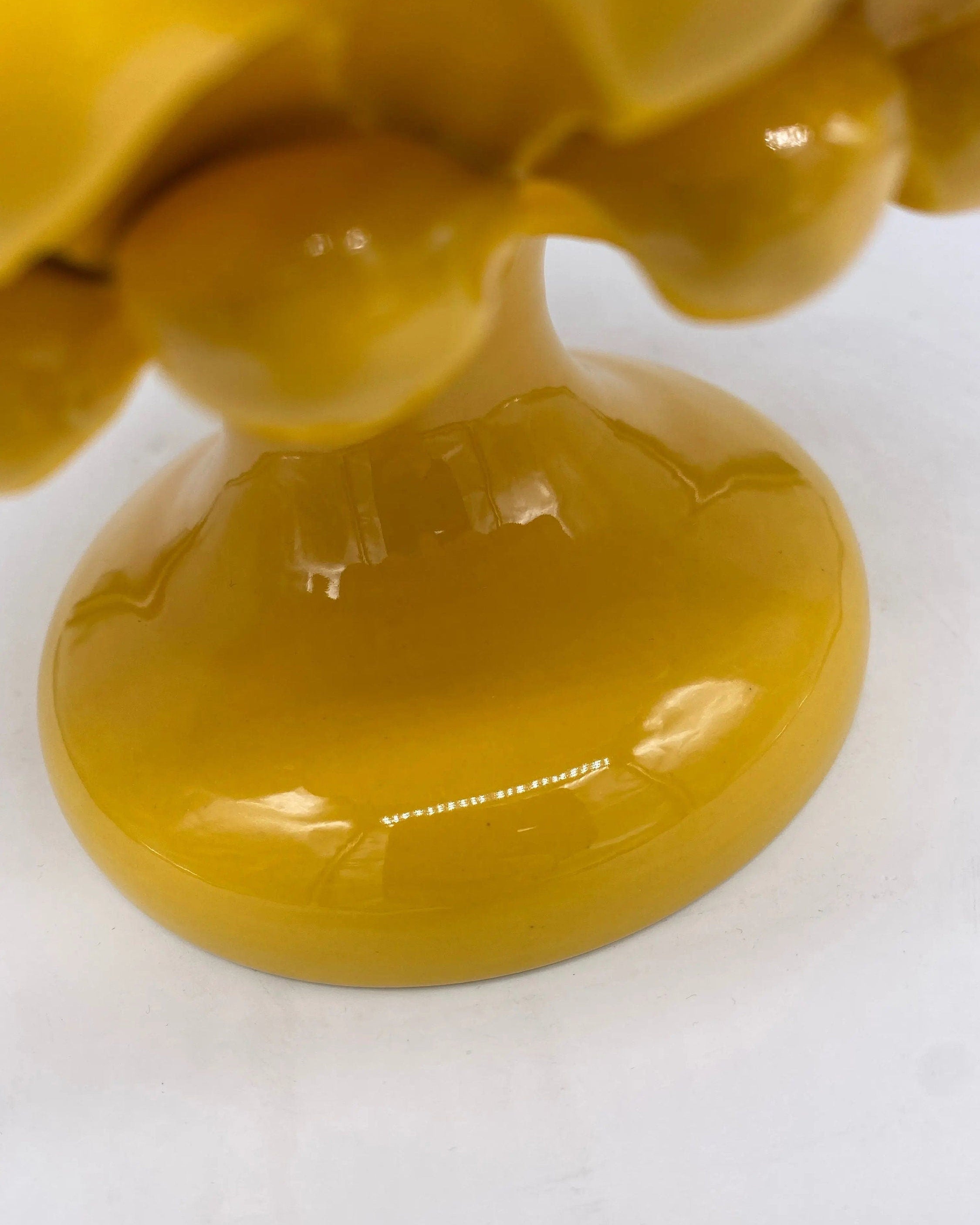 Portavaso Mezza Pigna Ceramica Caltagirone cm H.20 L.20 Artigianale Giallo DD CERAMICHE SICILIANE