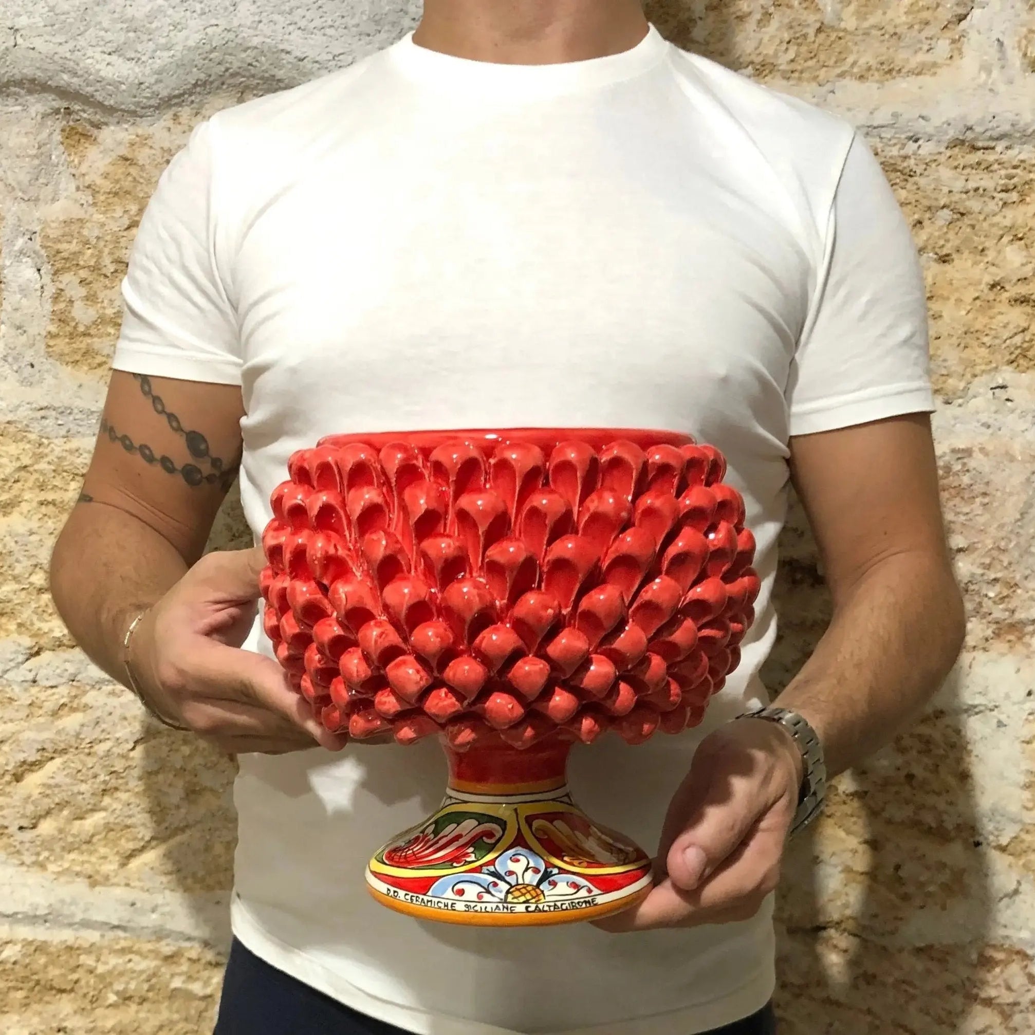 Portavaso Mezza Pigna Ceramica Caltagirone cm H.20 L.20 Artigianale Rosso Nuova Decorazione DD CERAMICHE SICILIANE