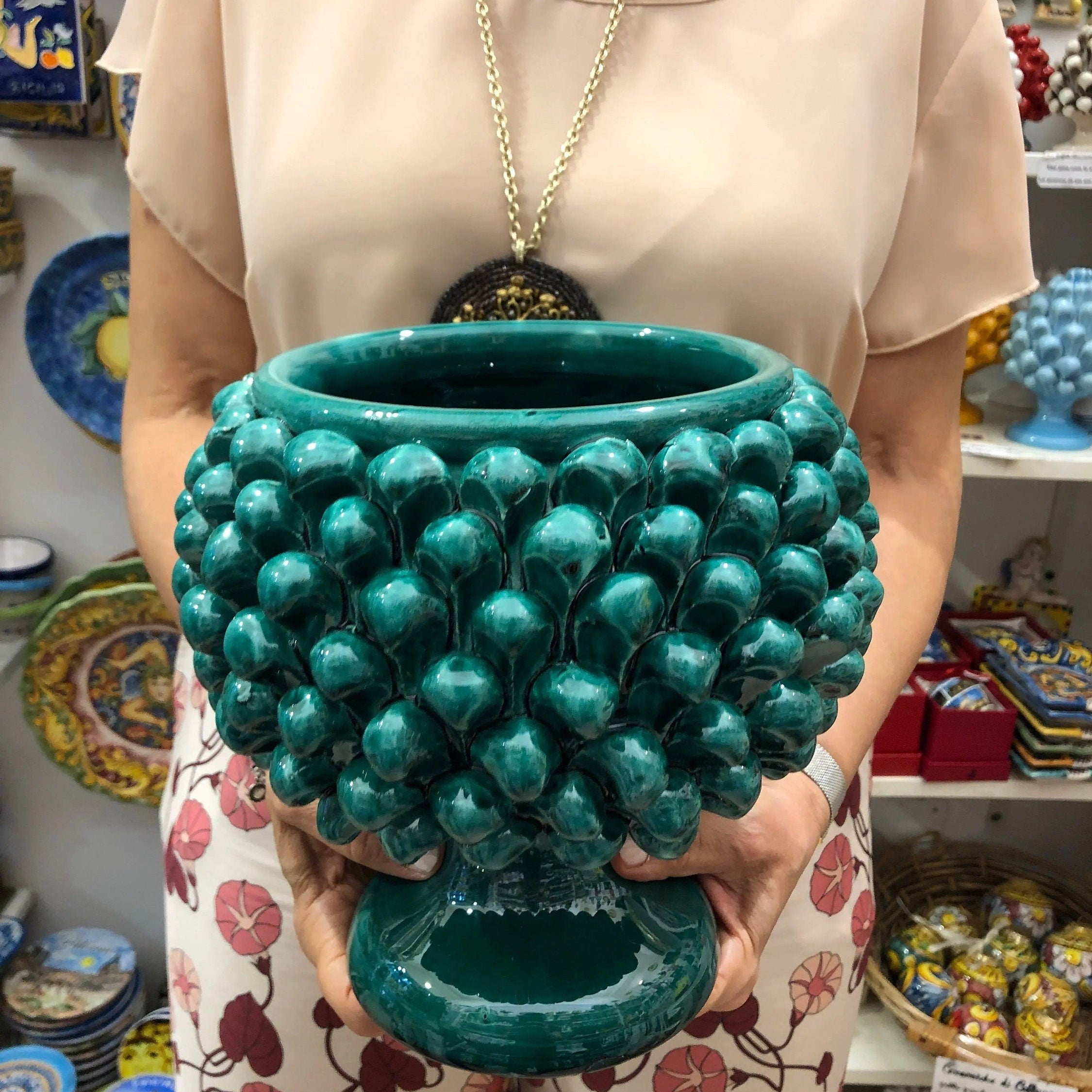 Portavaso Mezza Pigna Ceramica Caltagirone cm H.20 L.20 Artigianale Verde Cristallo DD CERAMICHE SICILIANE